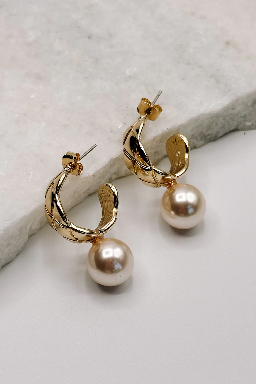 Skylar Pearl & Gold Hoop Dangle Earring