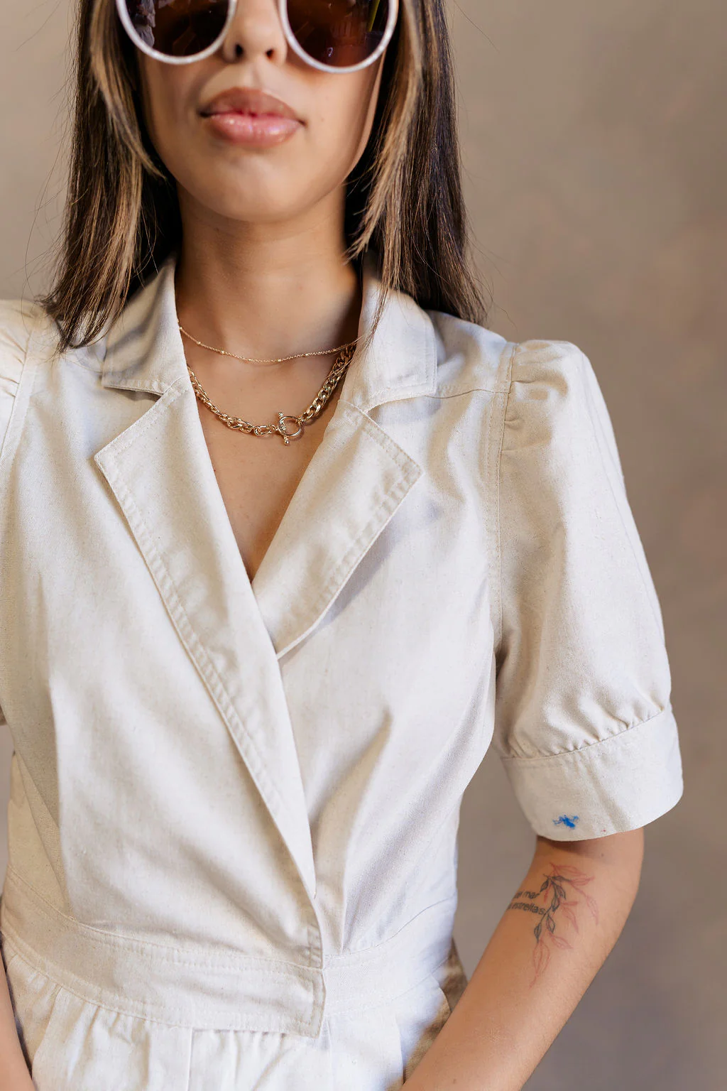 Kristin Oatmeal Linen Short Sleeve Romper - Image 6