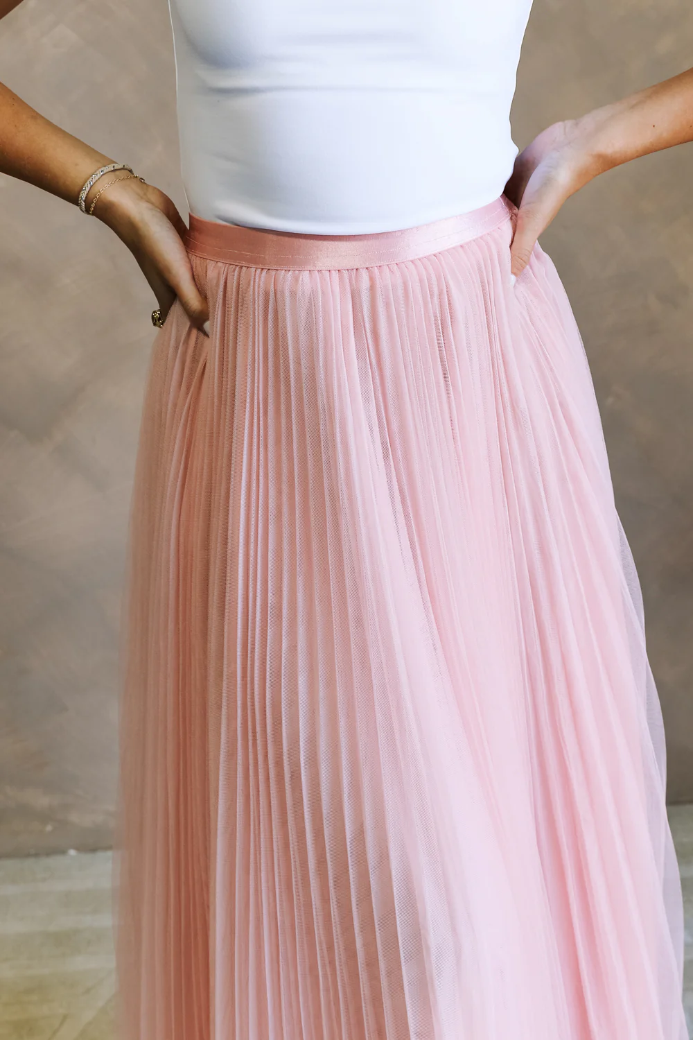 Adele Dusty Pink Pleated Tulle Midi Skirt - Image 8