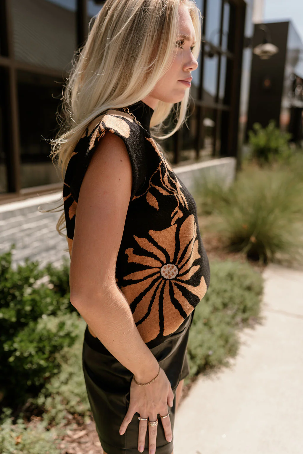 Alexis Black & Camel Floral Knit Sleeveless Top - Image 6