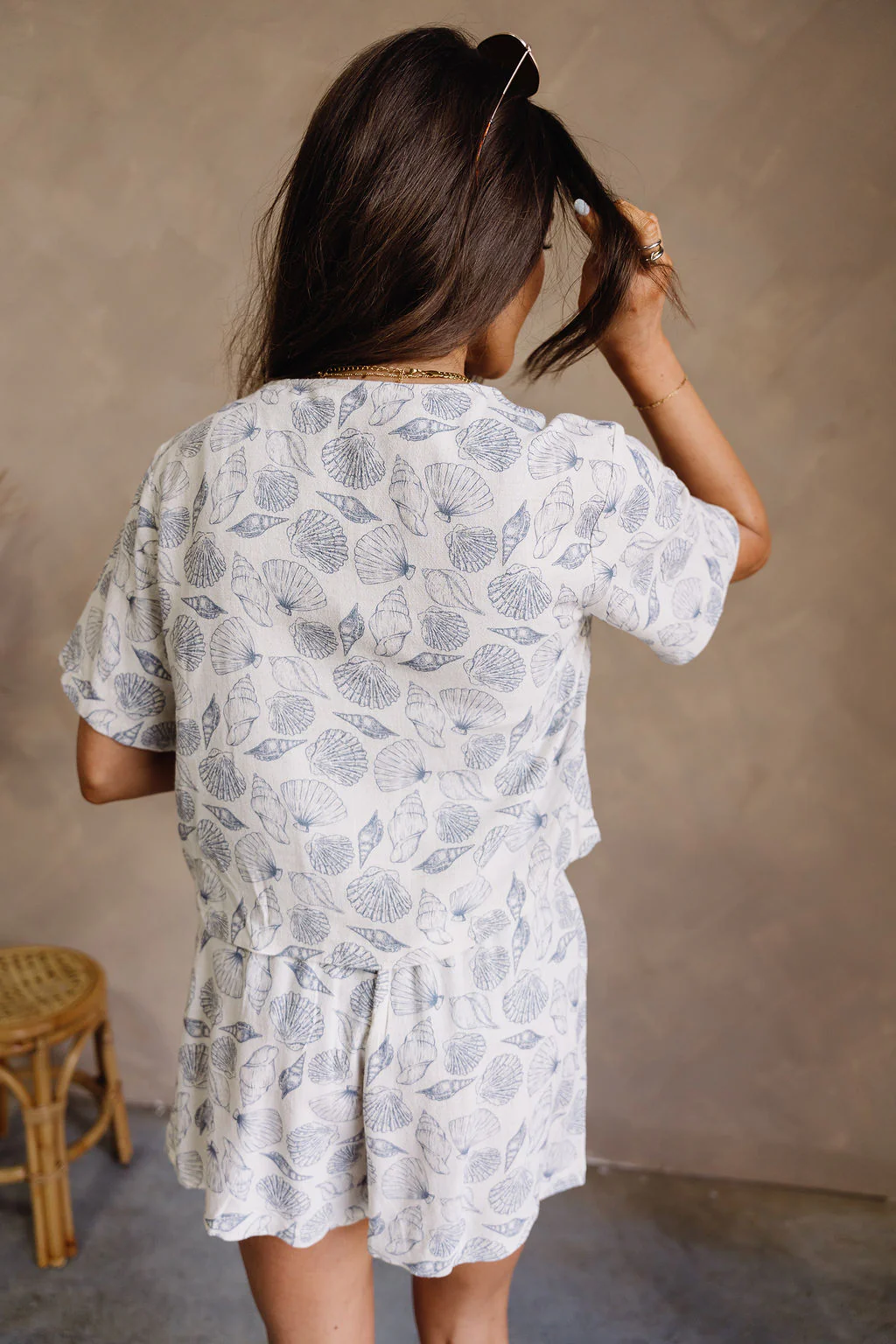 Allison Blue & Ivory Linen Seashell Top - Image 4