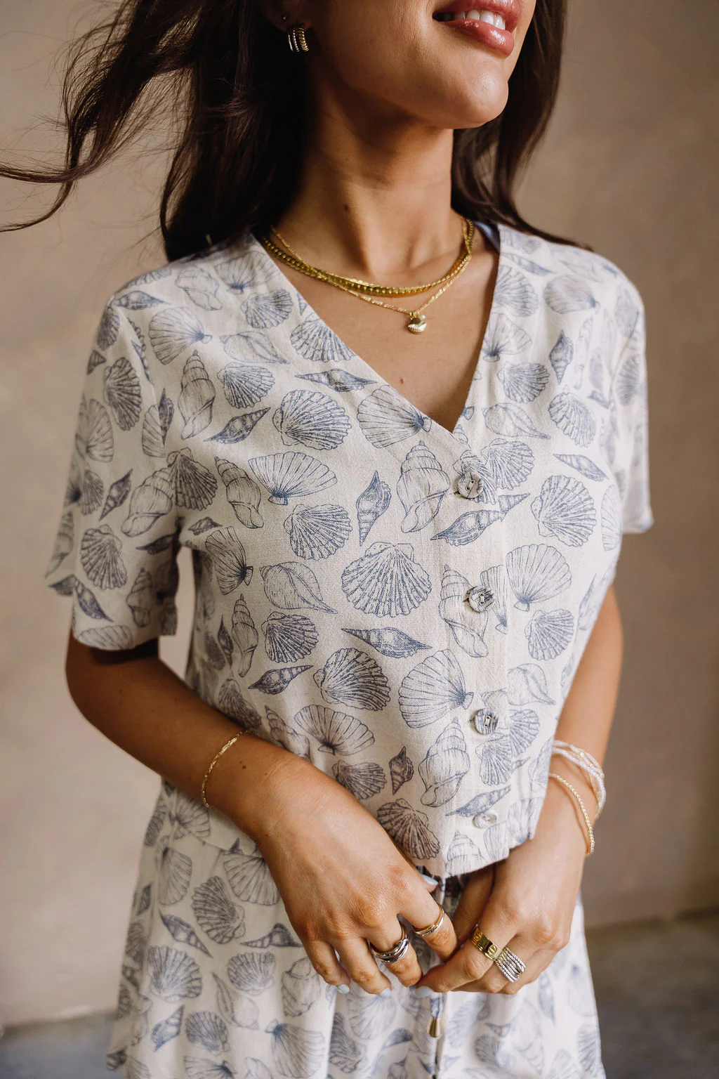 Allison Blue & Ivory Linen Seashell Top - Image 5