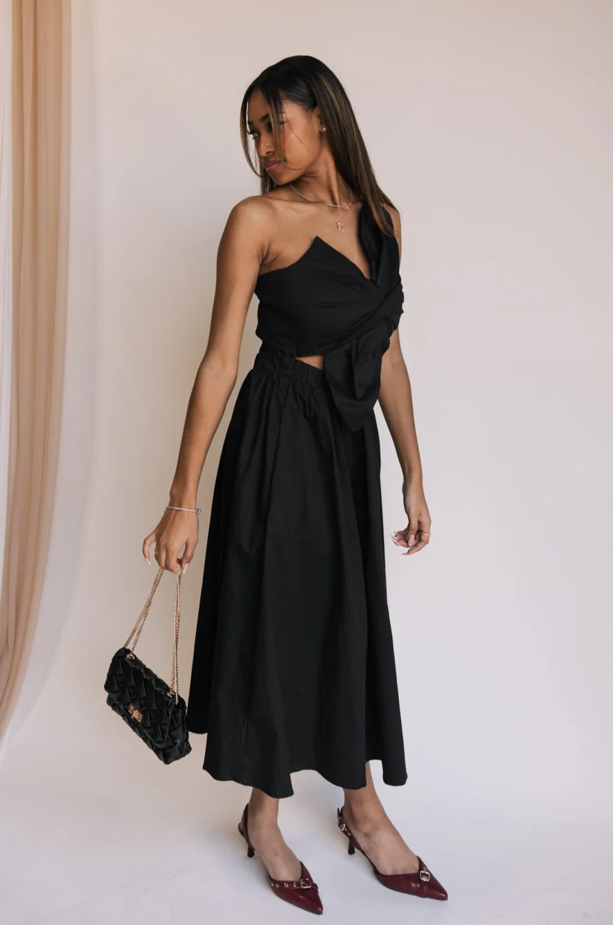 Amara Black Bow Cutout Midi Dress - Image 2