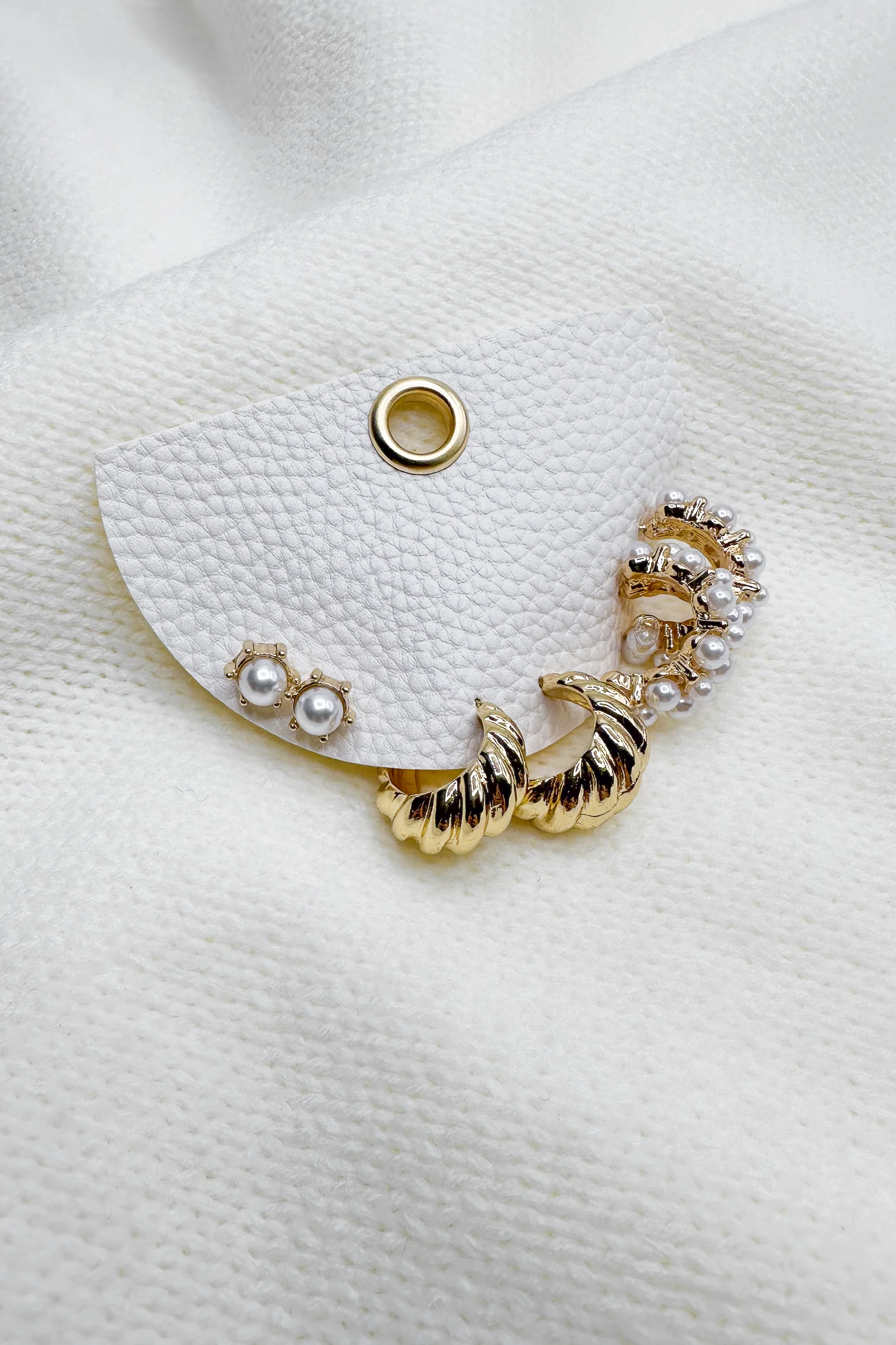 Amaya Gold & Pearl Earring Set