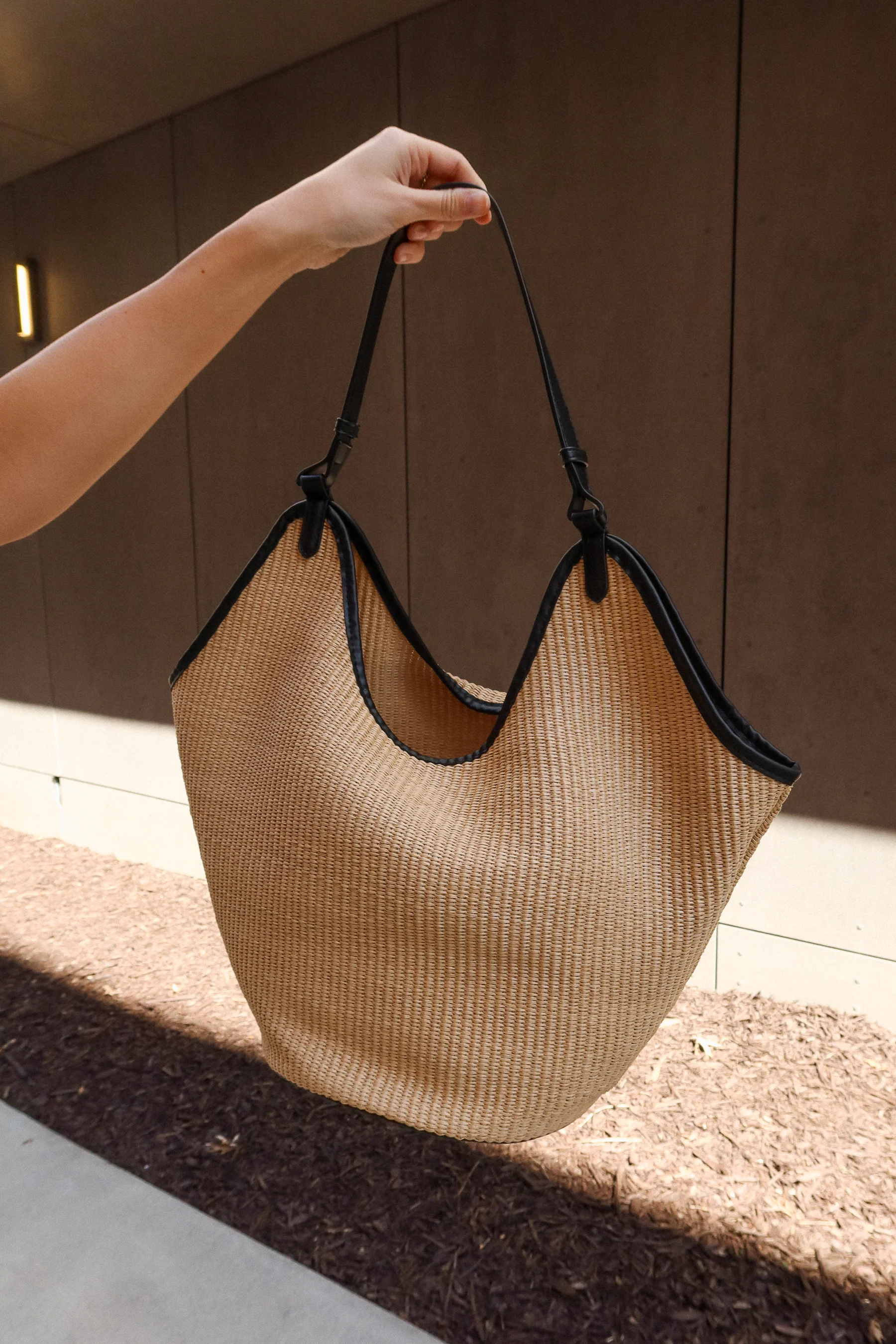 Ambrose Natural & Black Raffia Purse - Image 3