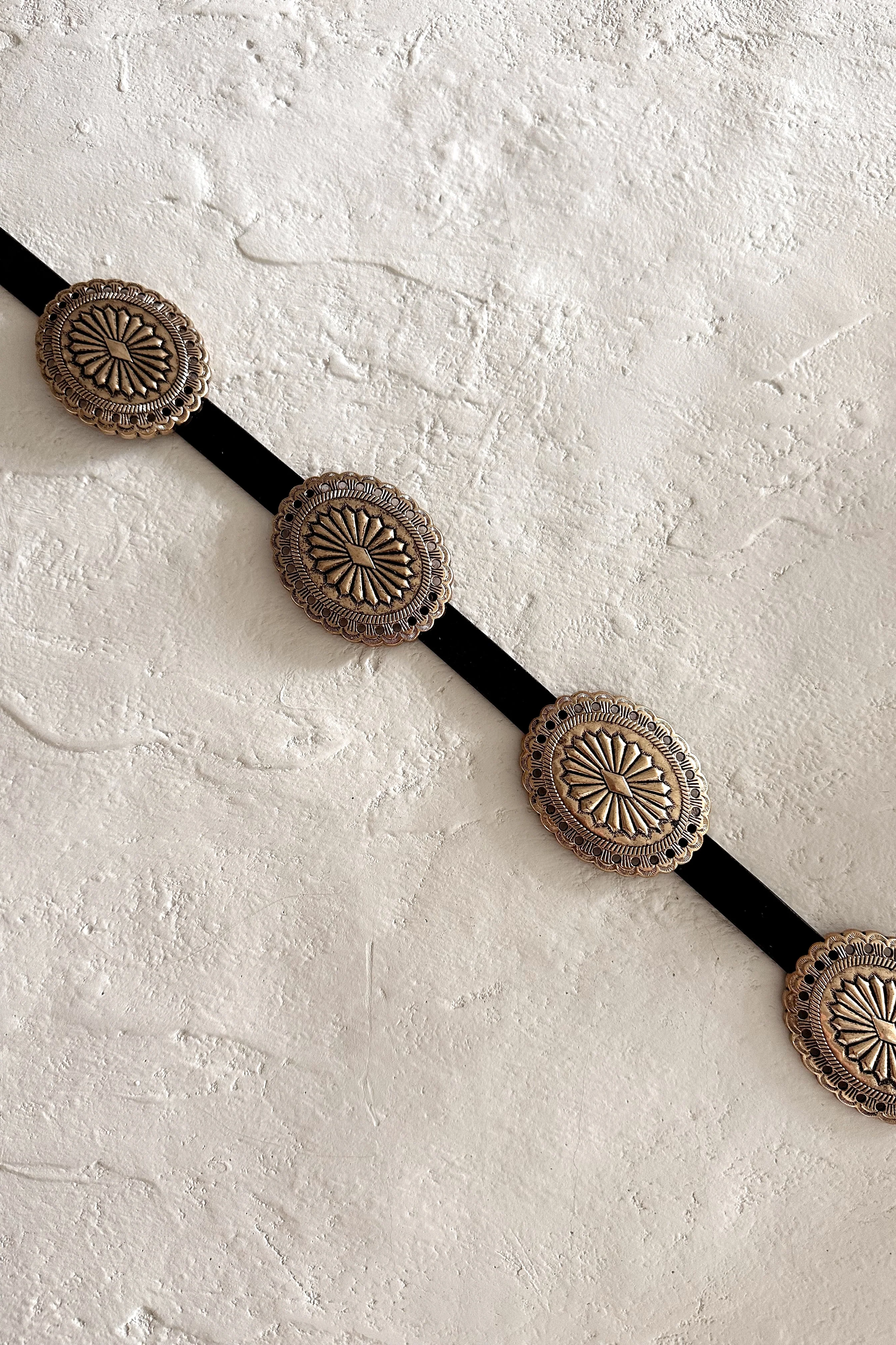 Amora Gold & Black Western Medallions Belt - Image 3