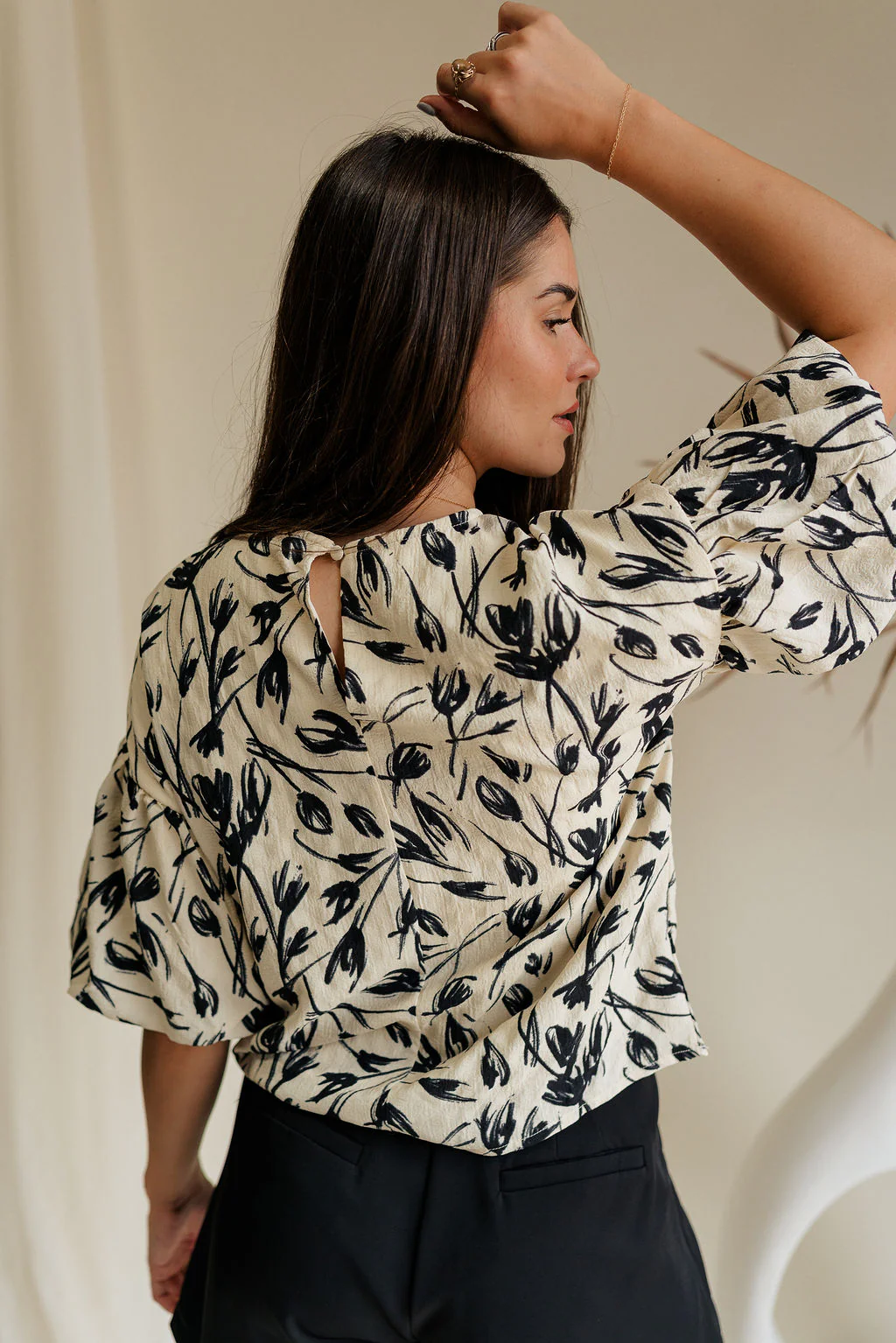 Anaya Black & Cream Floral Puff Sleeve Top - Image 3