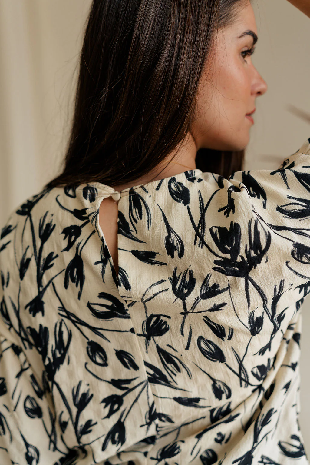 Anaya Black & Cream Floral Puff Sleeve Top - Image 9
