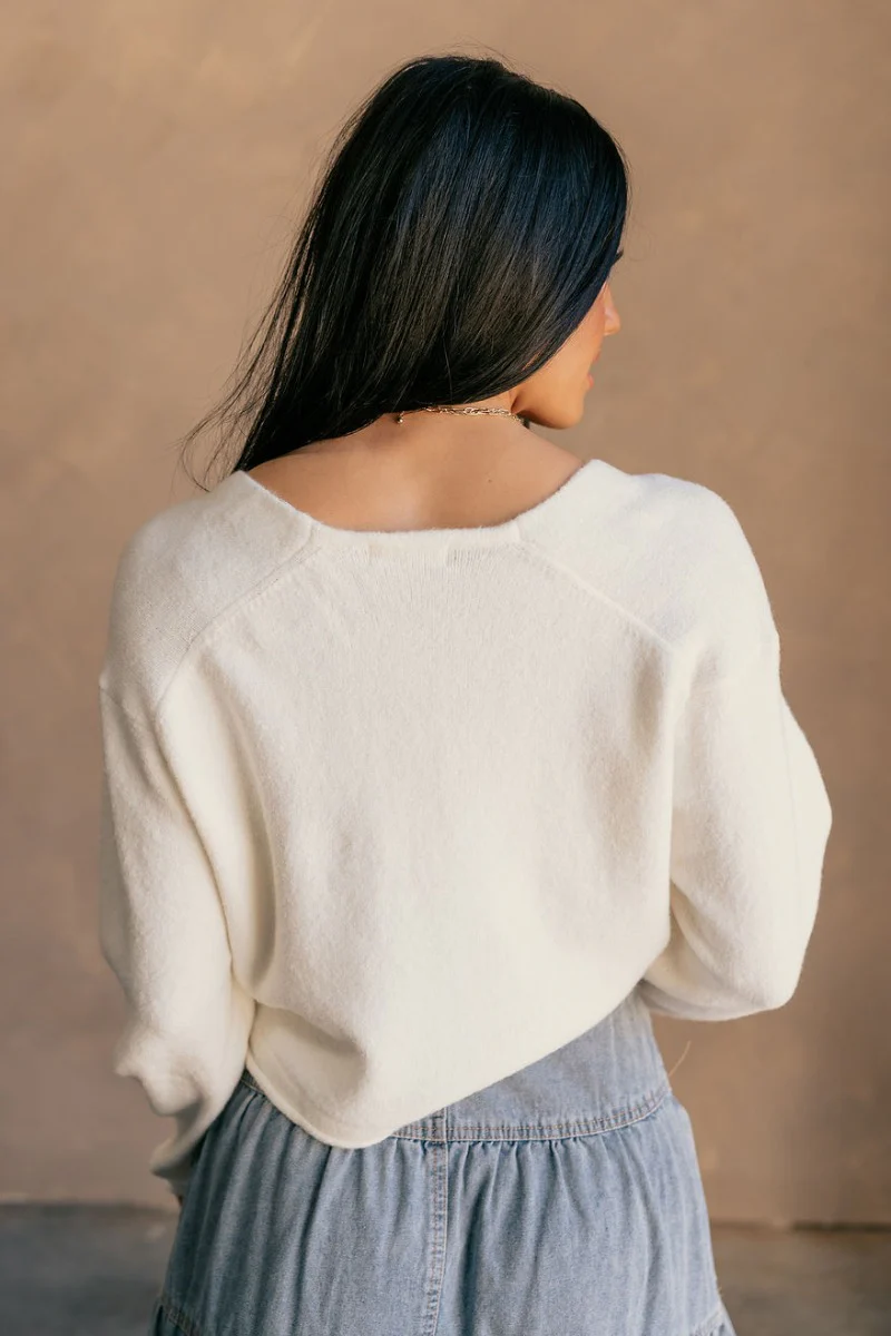 Angela Ivory Knit long Sleeve Sweater - Image 5