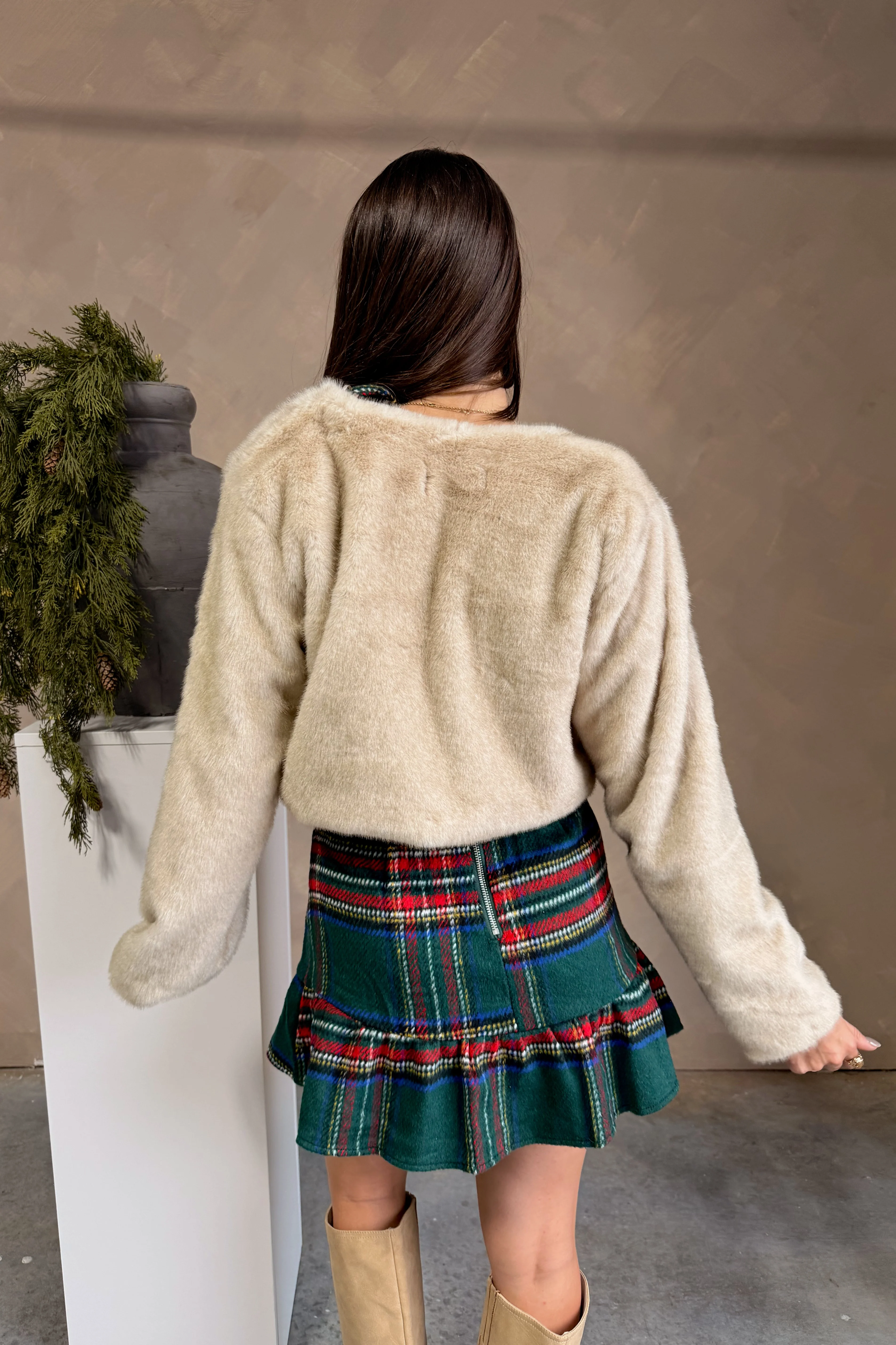 Arabella Ivory Faux Fur Cropped Jacket - Image 6