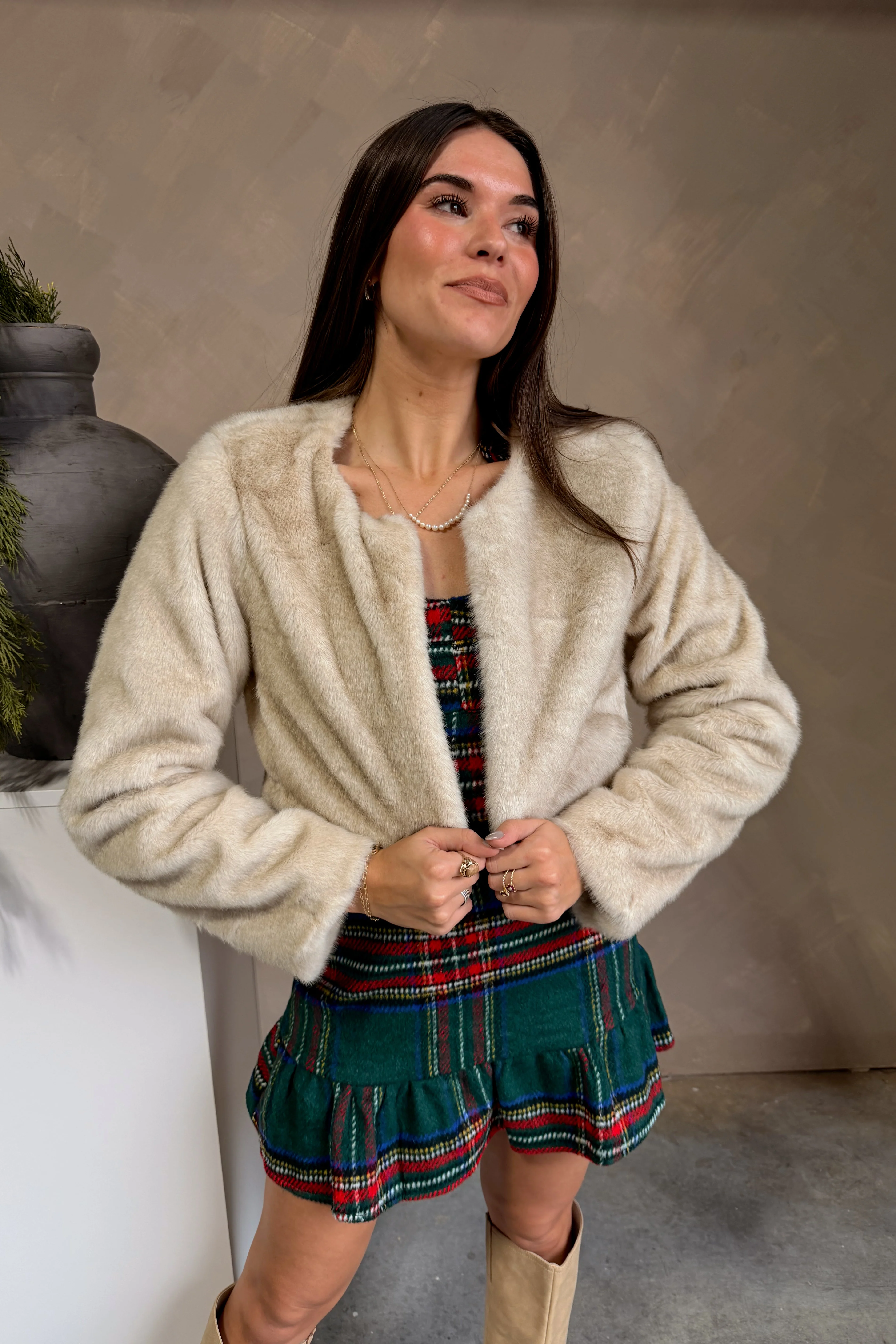 Arabella Ivory Faux Fur Cropped Jacket - Image 9