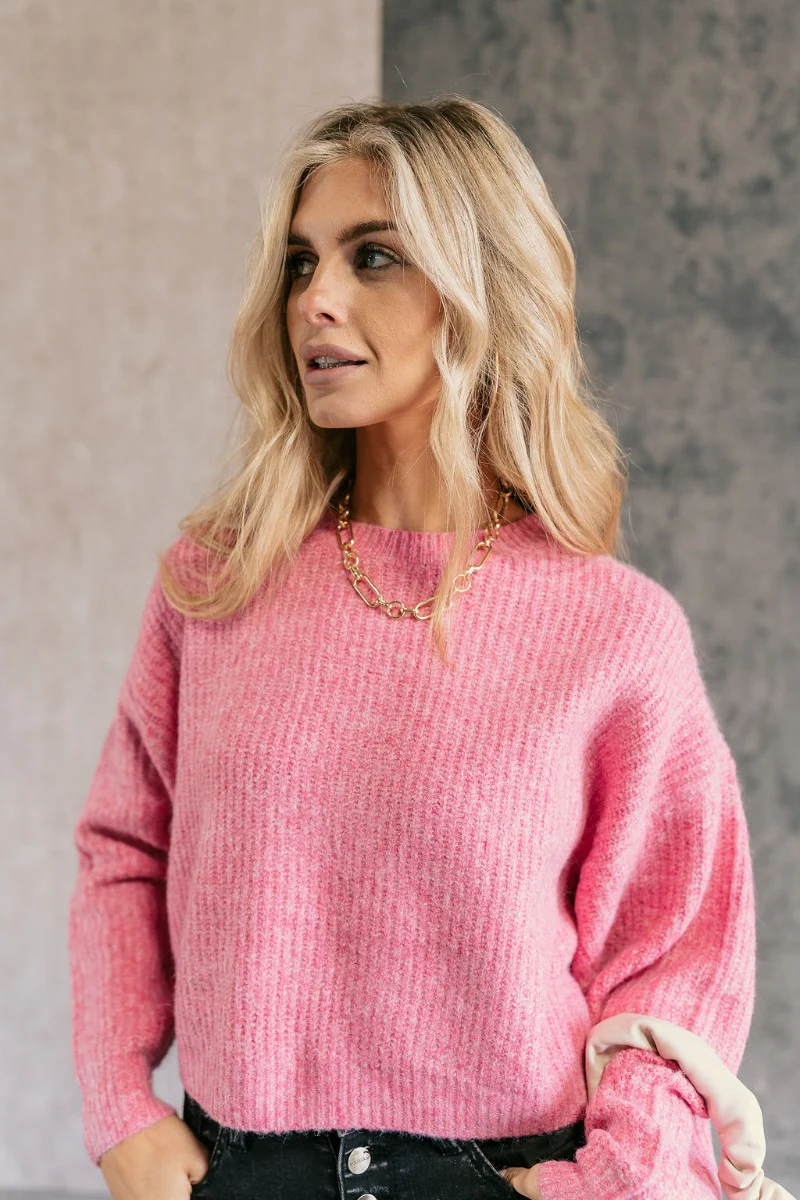 Ari Pink Cropped Sweater - Image 2