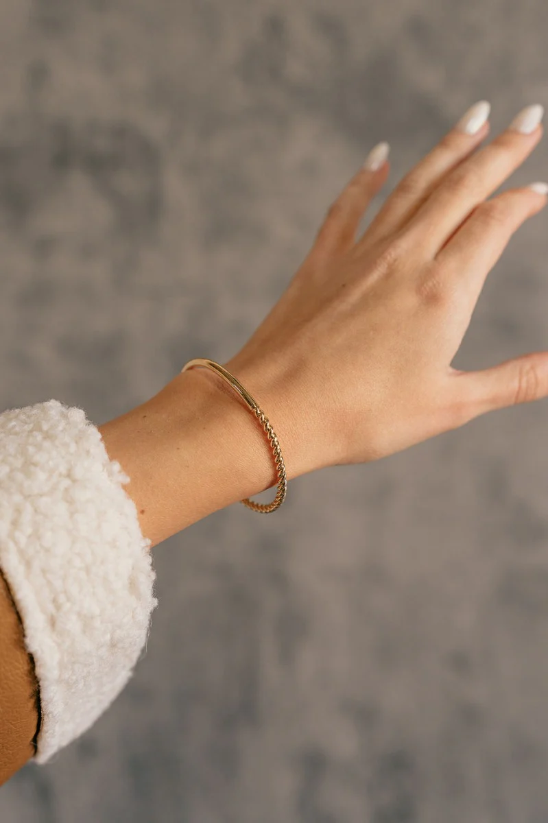 Aria Gold Rope & Bar Bangle Bracelet