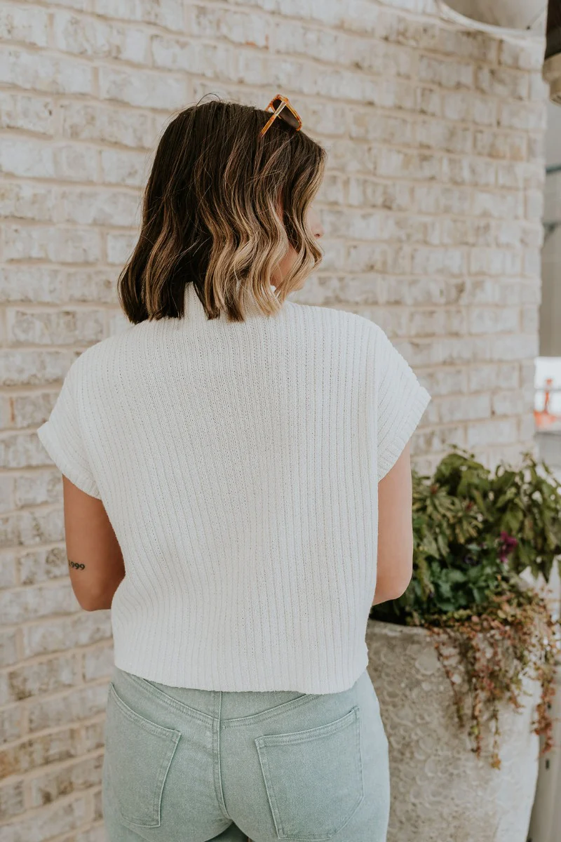 Aubrielle White Sleeveless Sweater - Image 7