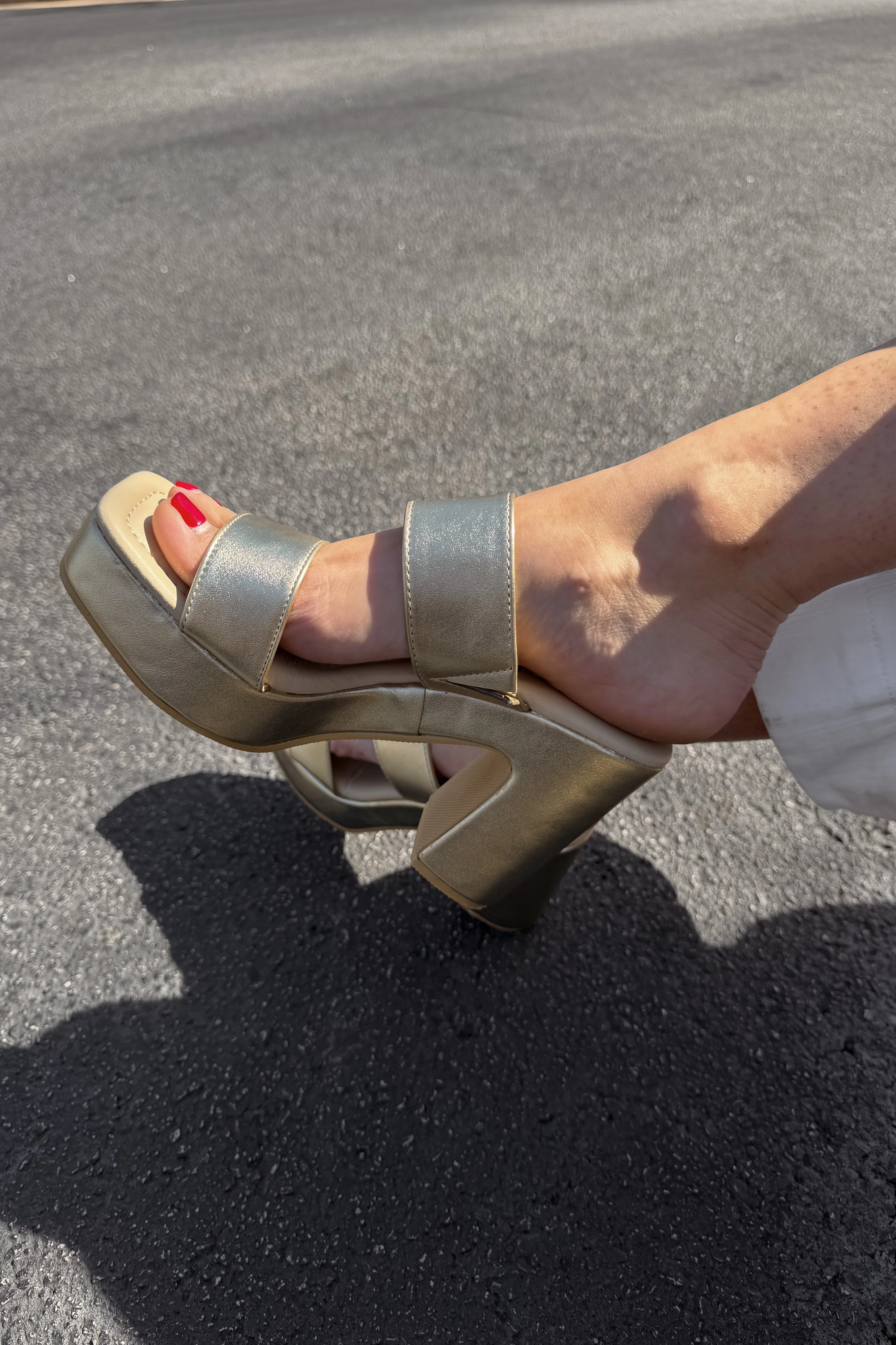 Beach by Matisse Gem Gold Heeled Sandal - Image 2
