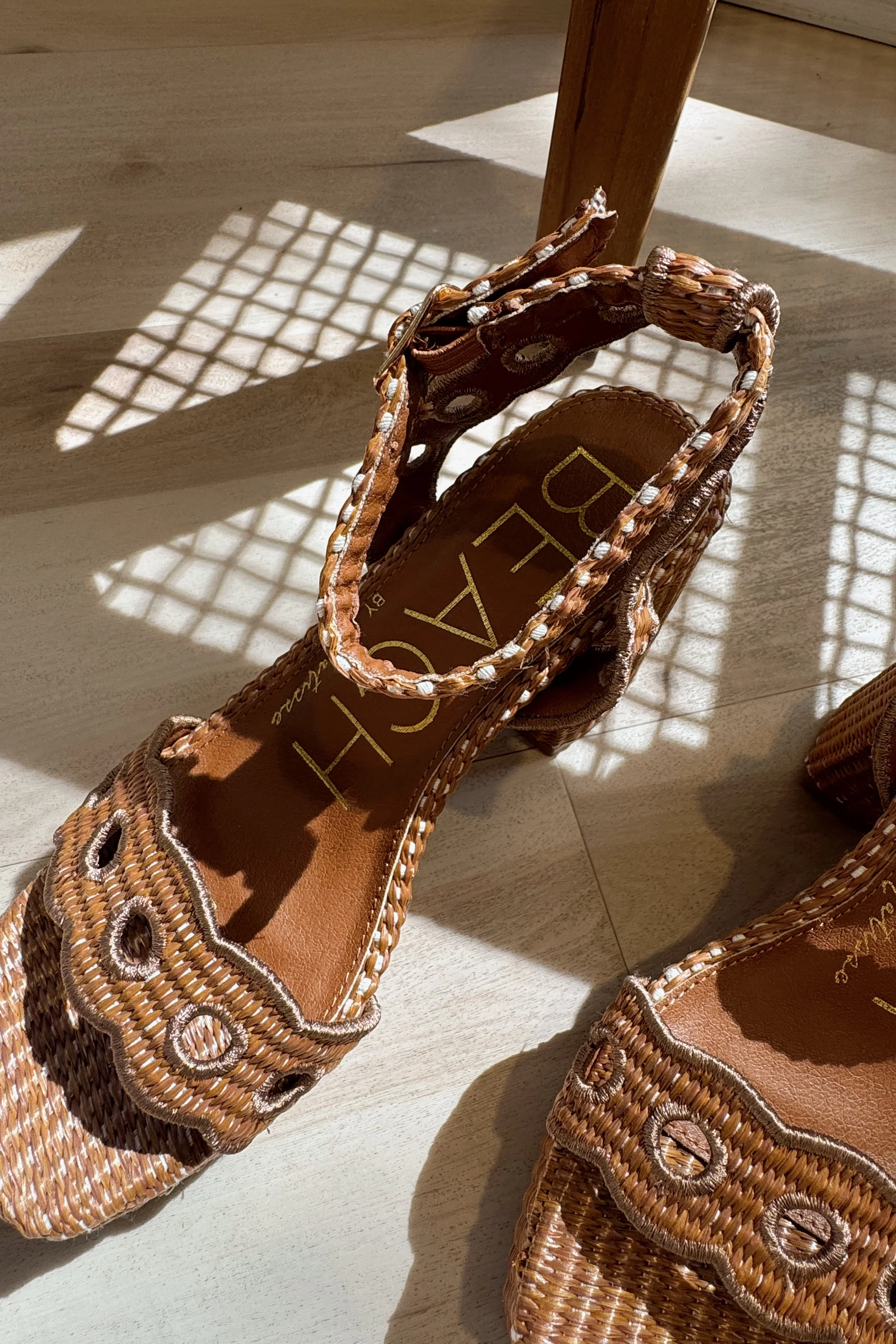 Beach by Matisse Moorea Raffia Cognac Block Heel Sandal - Image 4
