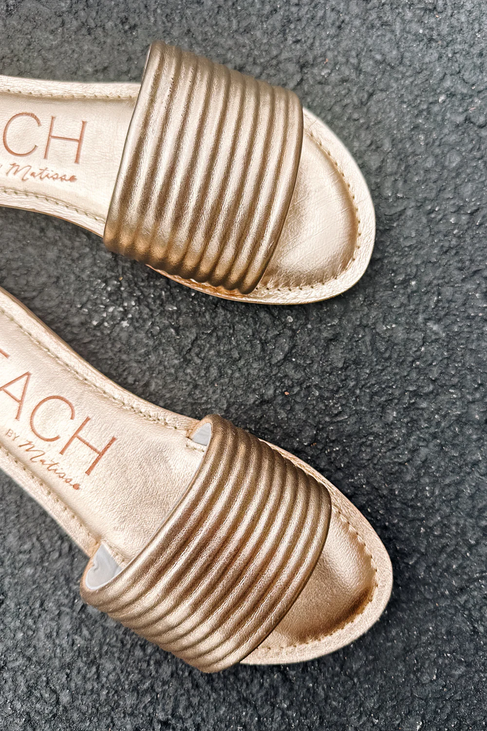 Beach by Matisse Troller Gold Flat Sandal - Image 2