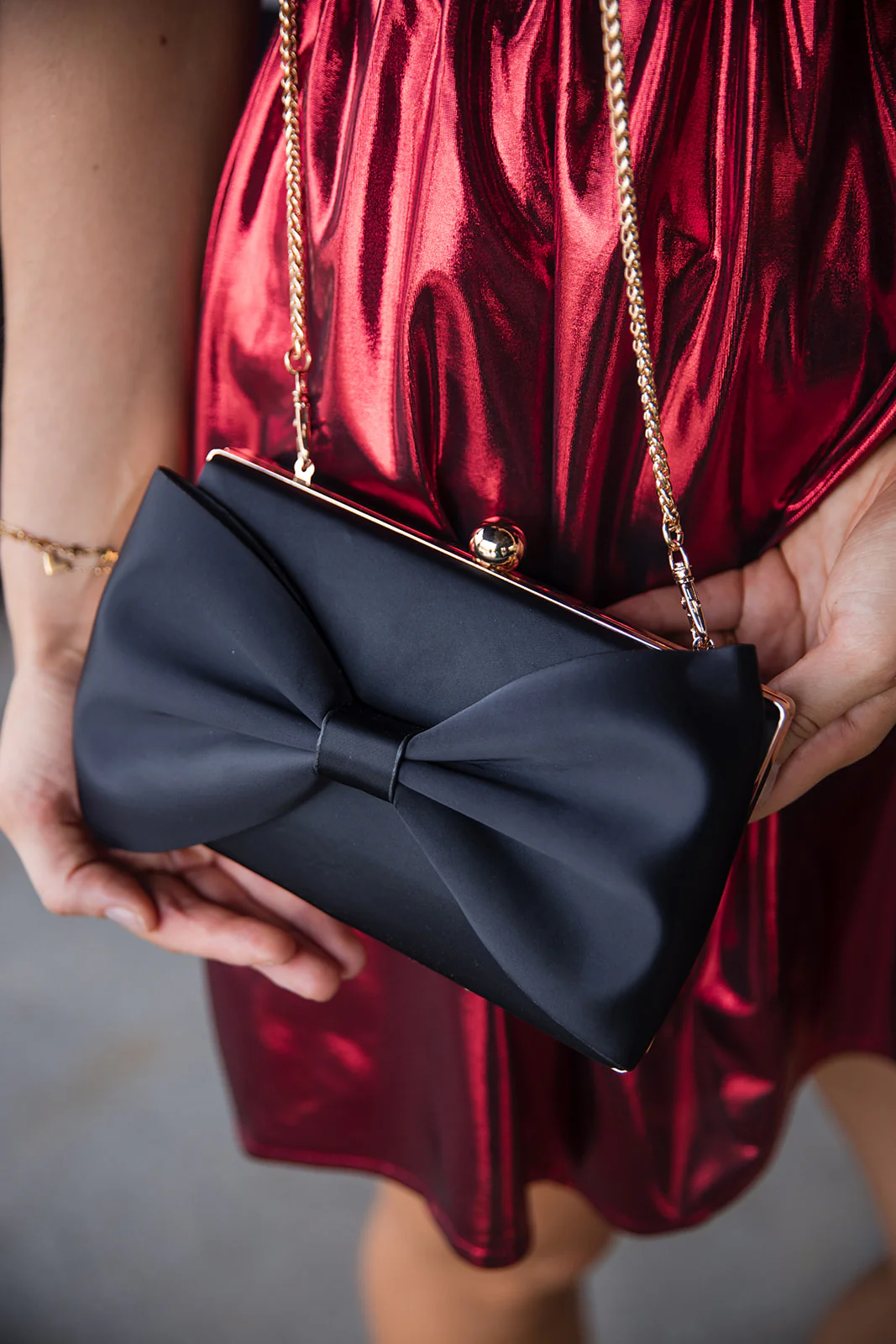 Belle Black Bow Clutch - Image 2