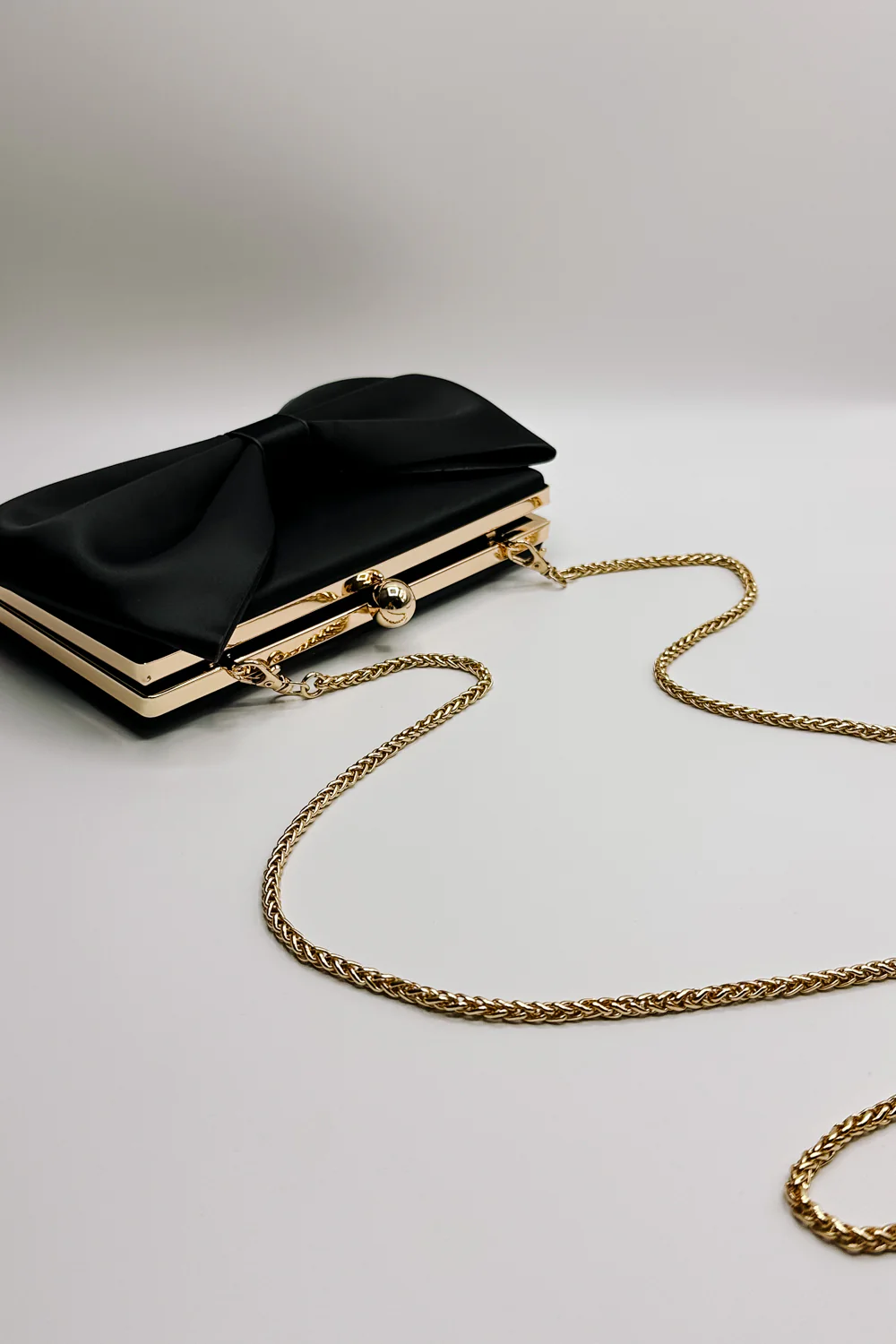 Belle Black Bow Clutch - Image 5
