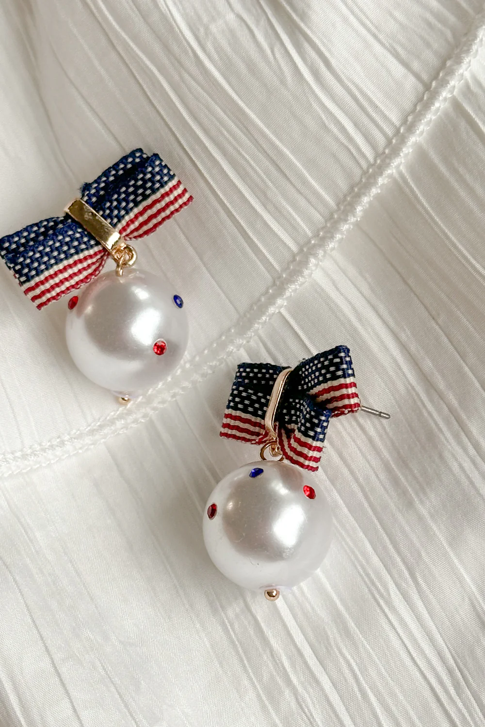 Betsy Red, White, & Blue Pearl Earrings - Image 5