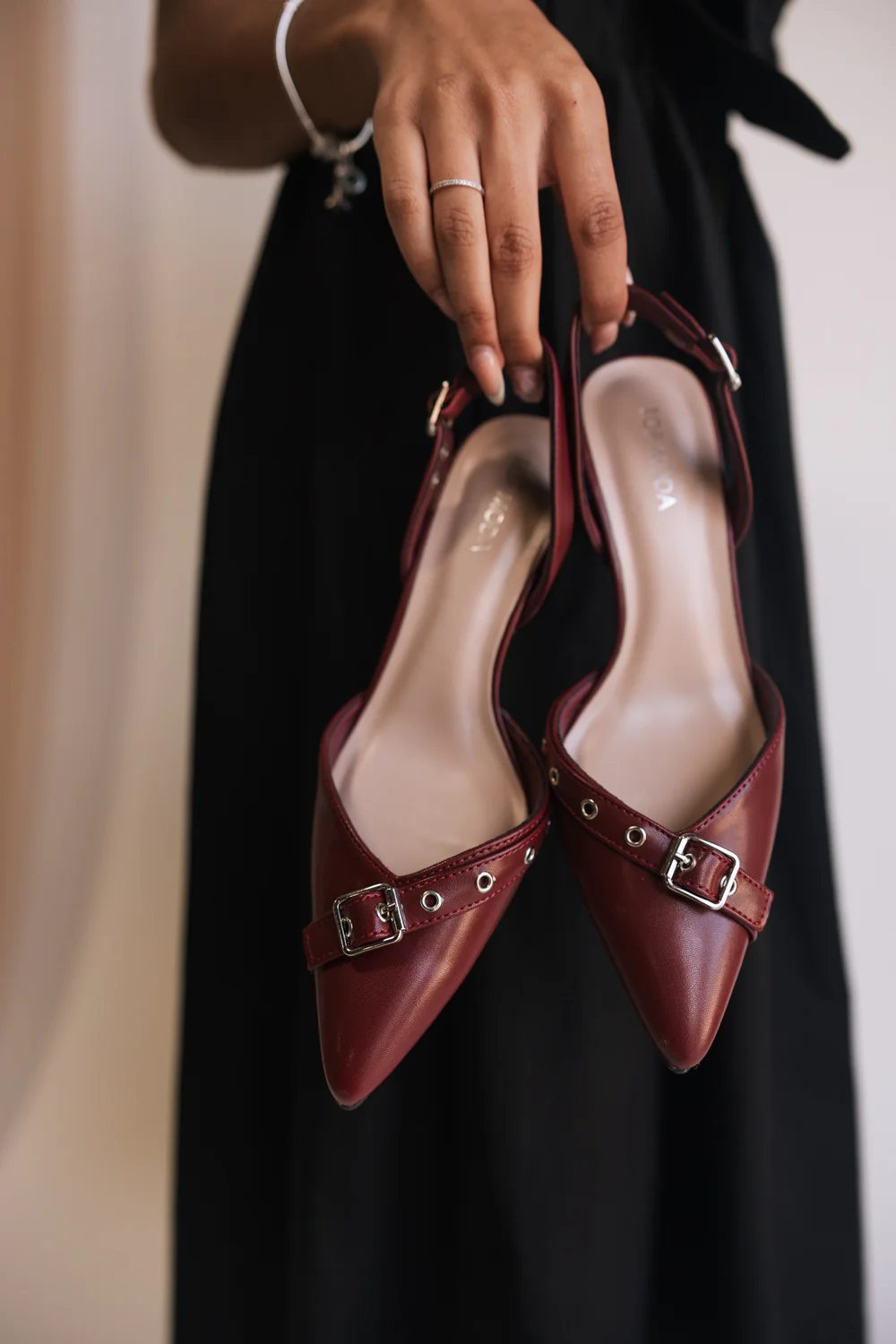 Betty Wine Kitten Heel - Image 2