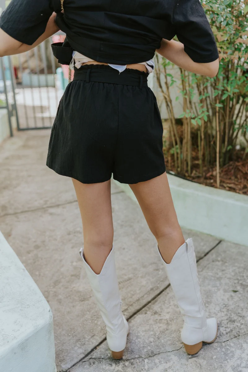 Modern Romance Shorts - Image 4