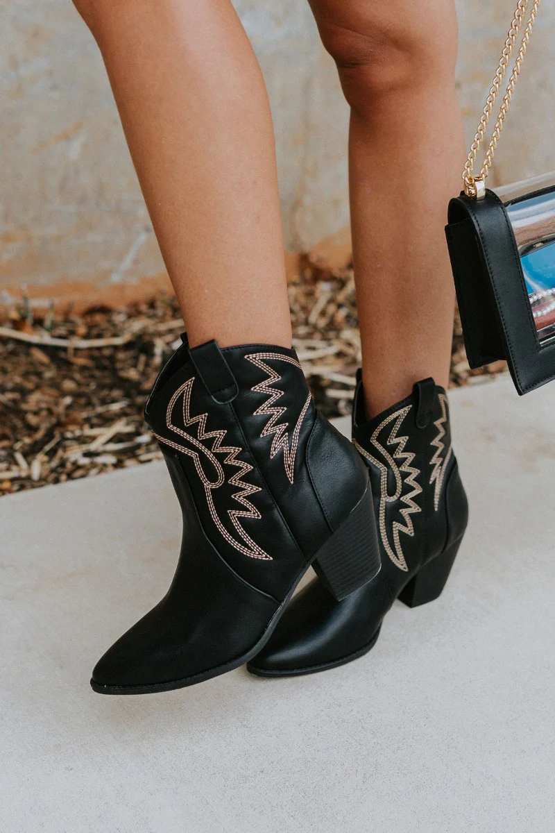 Zane Western Bootie