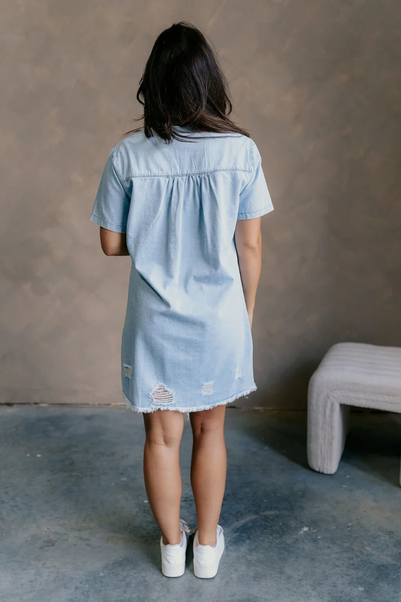 Blakely Distressed Chambray Short Sleeve Dress - Image 5