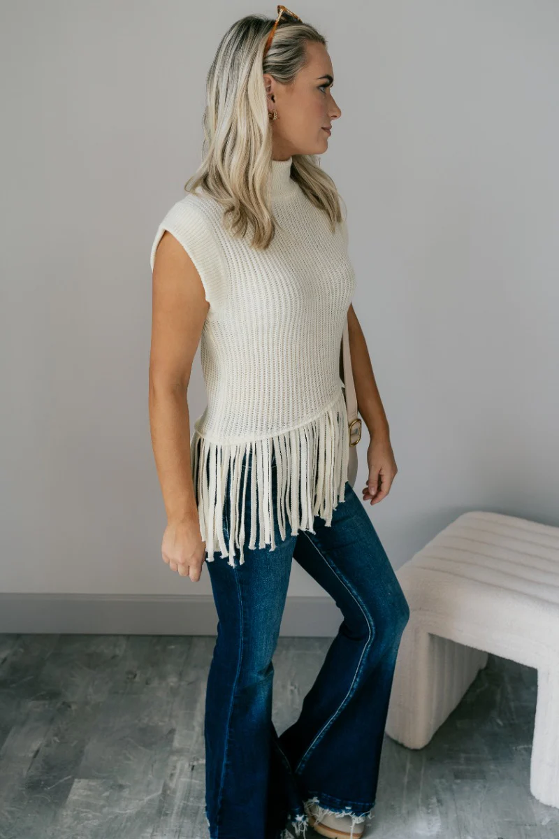 Brielle Cream Fringe Hem Sleeveless Knit Sweater - Image 6