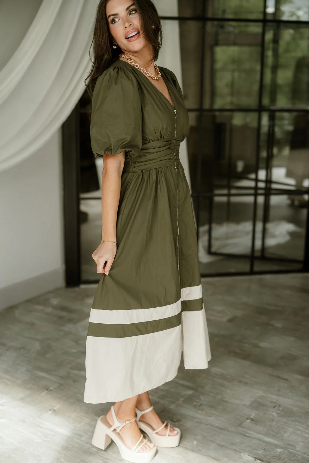 Brinley Olive Colorblock Zip-Up Midi Dress - Image 5