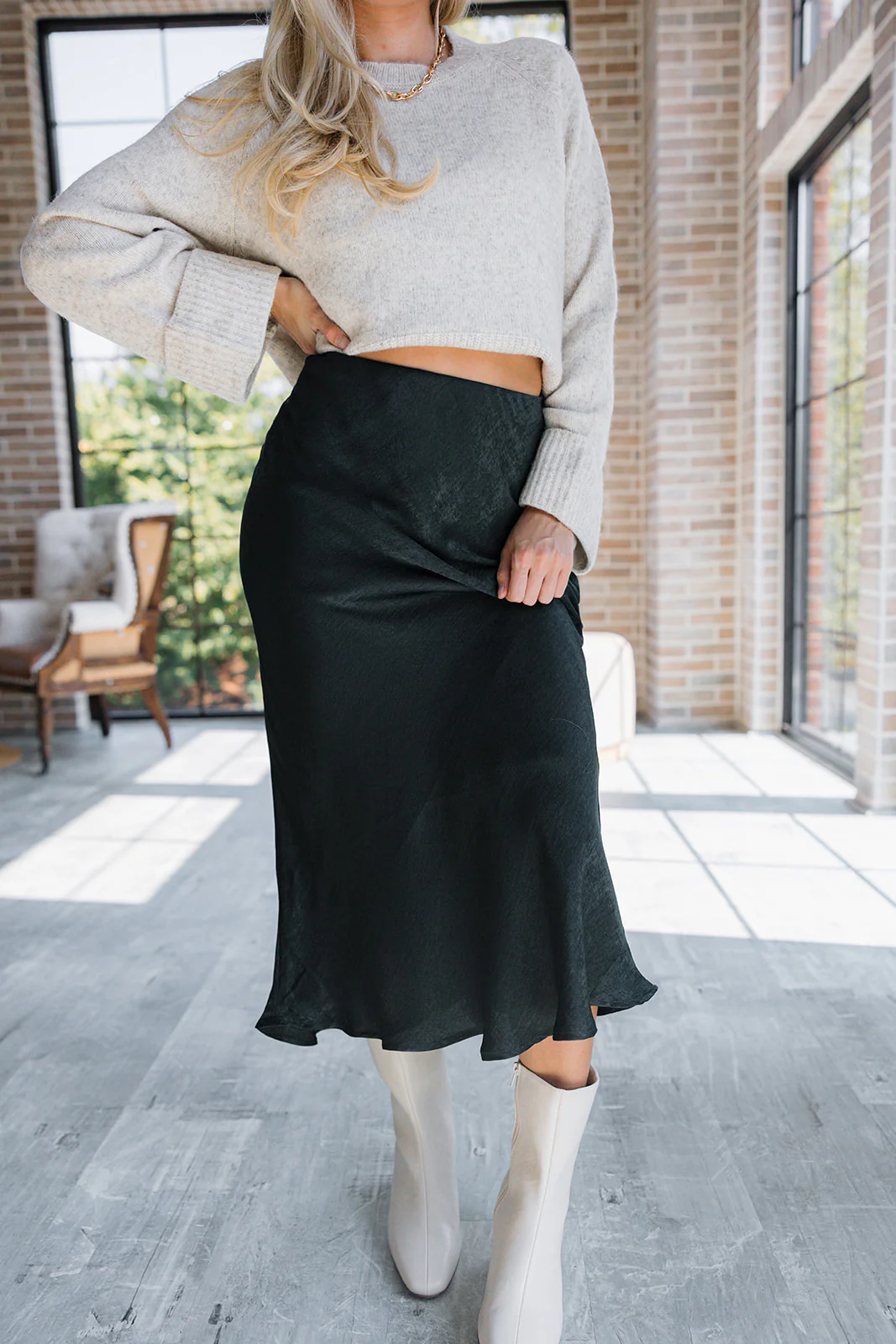 Bristol Dark Green Satin Midi Skirt - Image 2