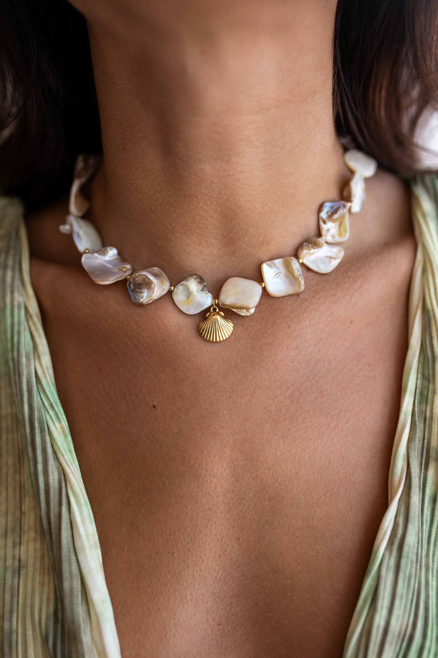 ALCO Calico Seashell Cream Necklace