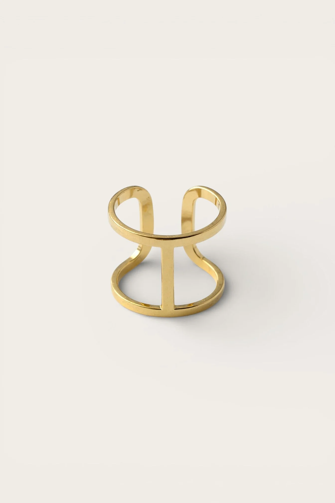 Calista Gold Bar Ring - Image 2