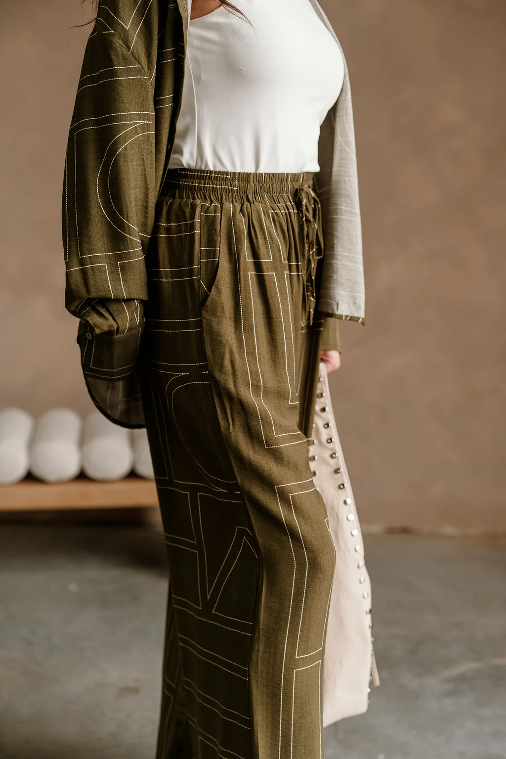 Calyn Olive & Cream Printed Wide Leg Pants - Image 4