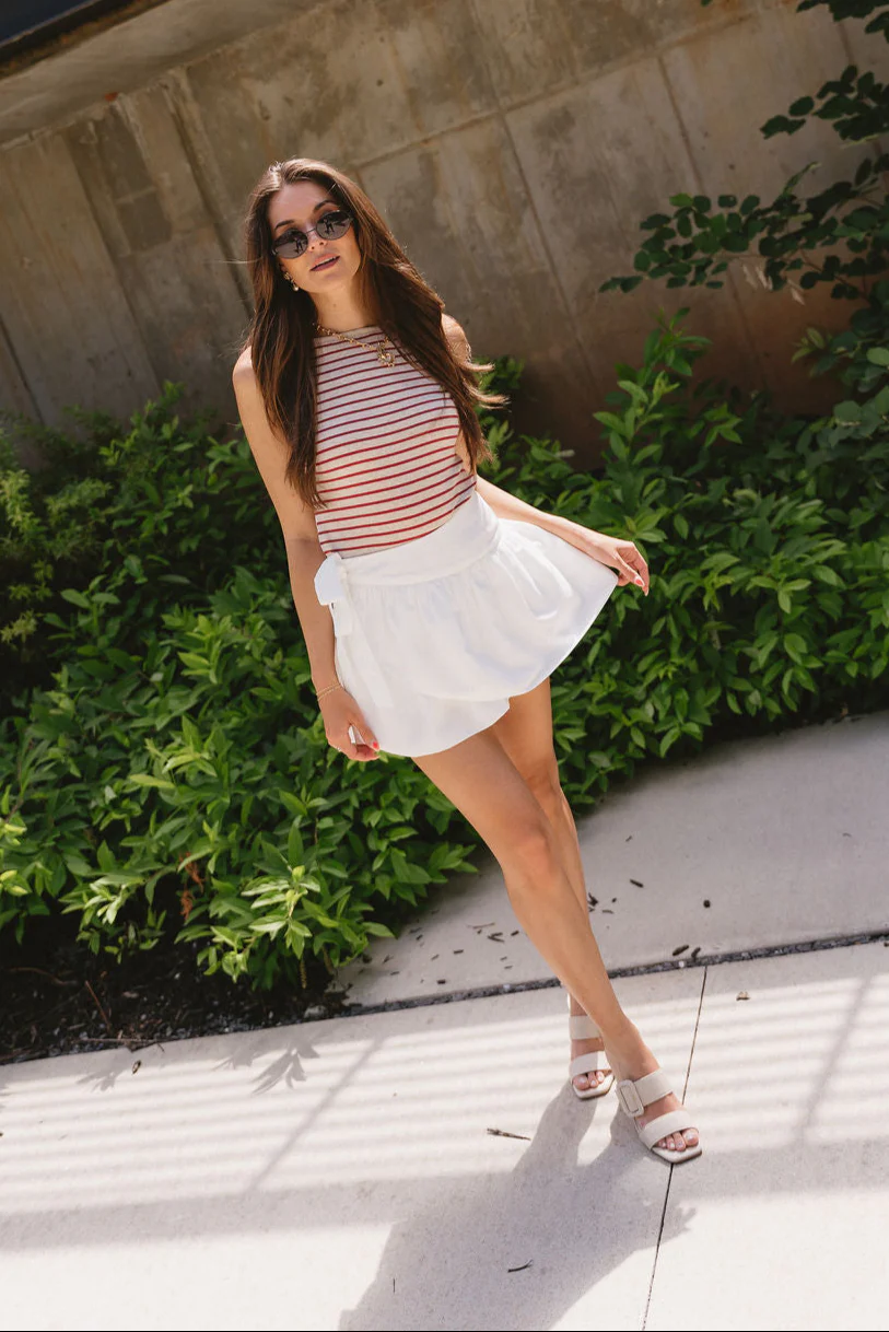 Cameron White Bow Mini Skort - Image 2