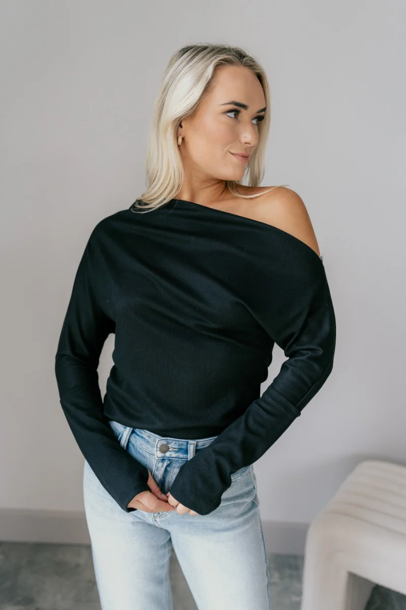 Camille Black Off-The-Shoulder Top - Image 3