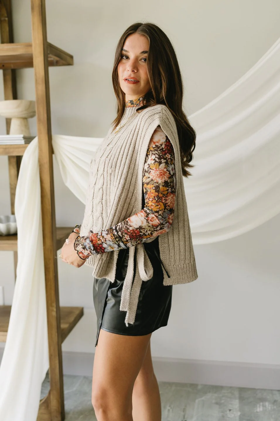 Carrie Sleeveless Sweater Poncho - Image 4