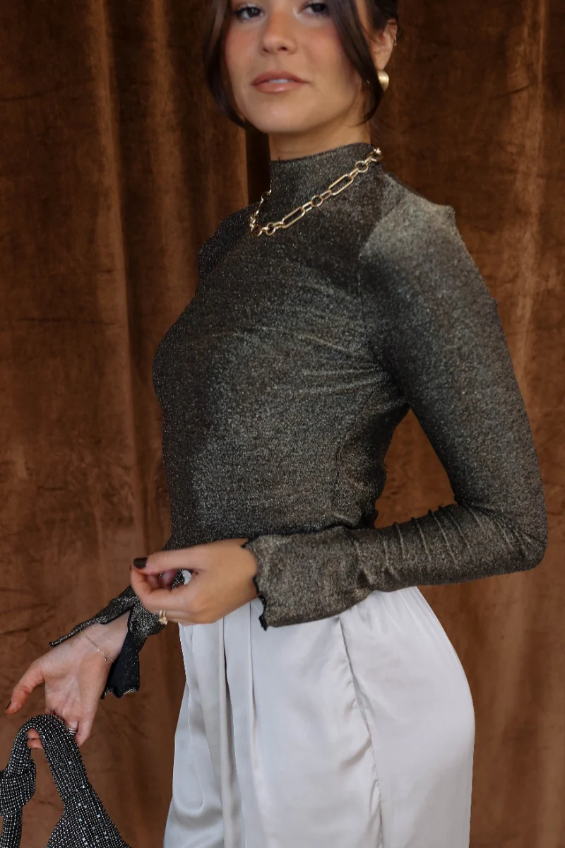 Cassidy Black & Gold Long Sleeve Top - Image 3