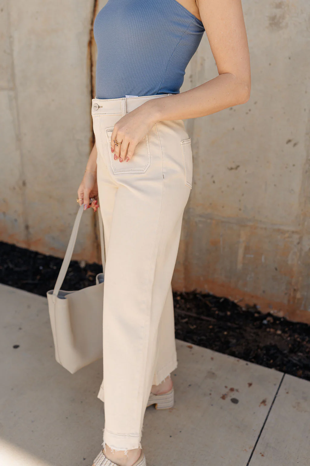 Ceros: Florence Ecru Wide Leg Jeans - Image 3
