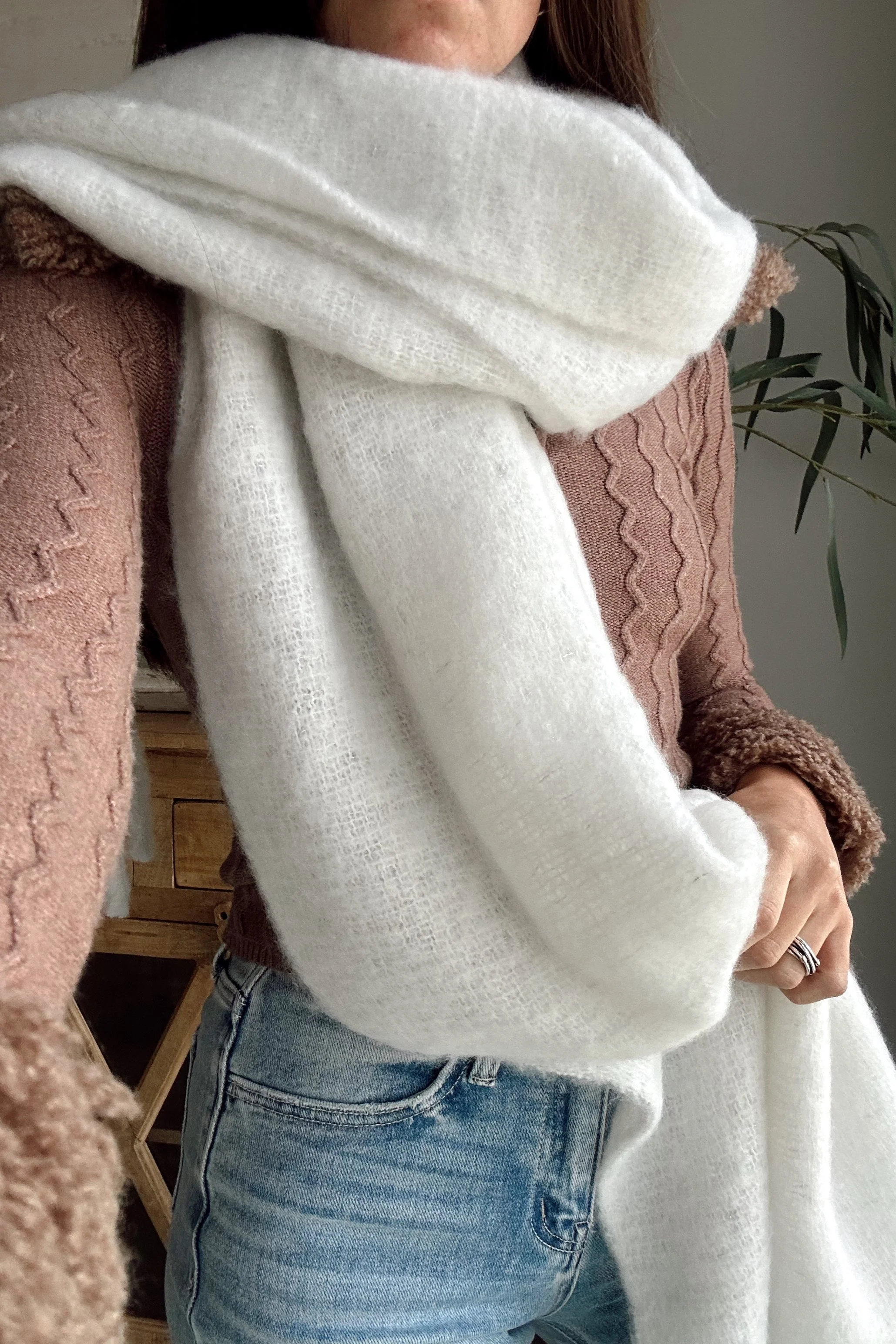 Charlotte White Knit Fringe Scarf - Image 5