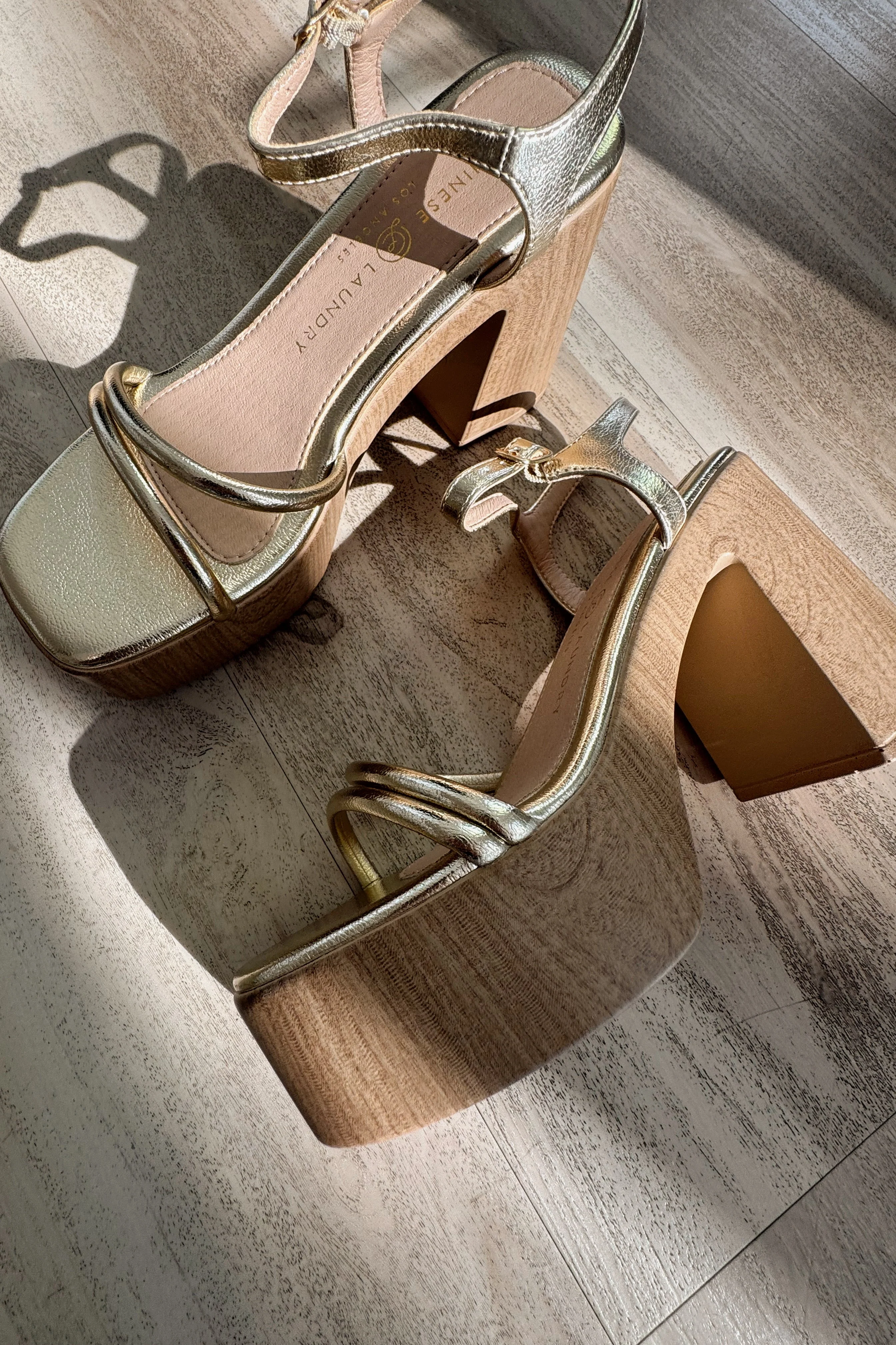 Chinese Laundry Avianna Metallic Gold Heel - Image 8