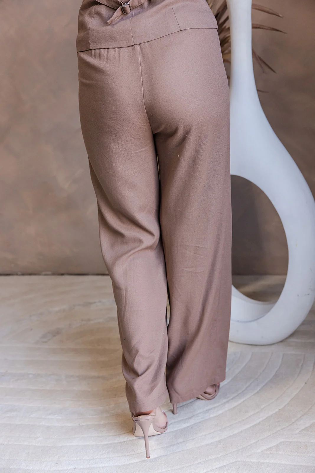 Chloe Mocha Linen Pants - Image 6