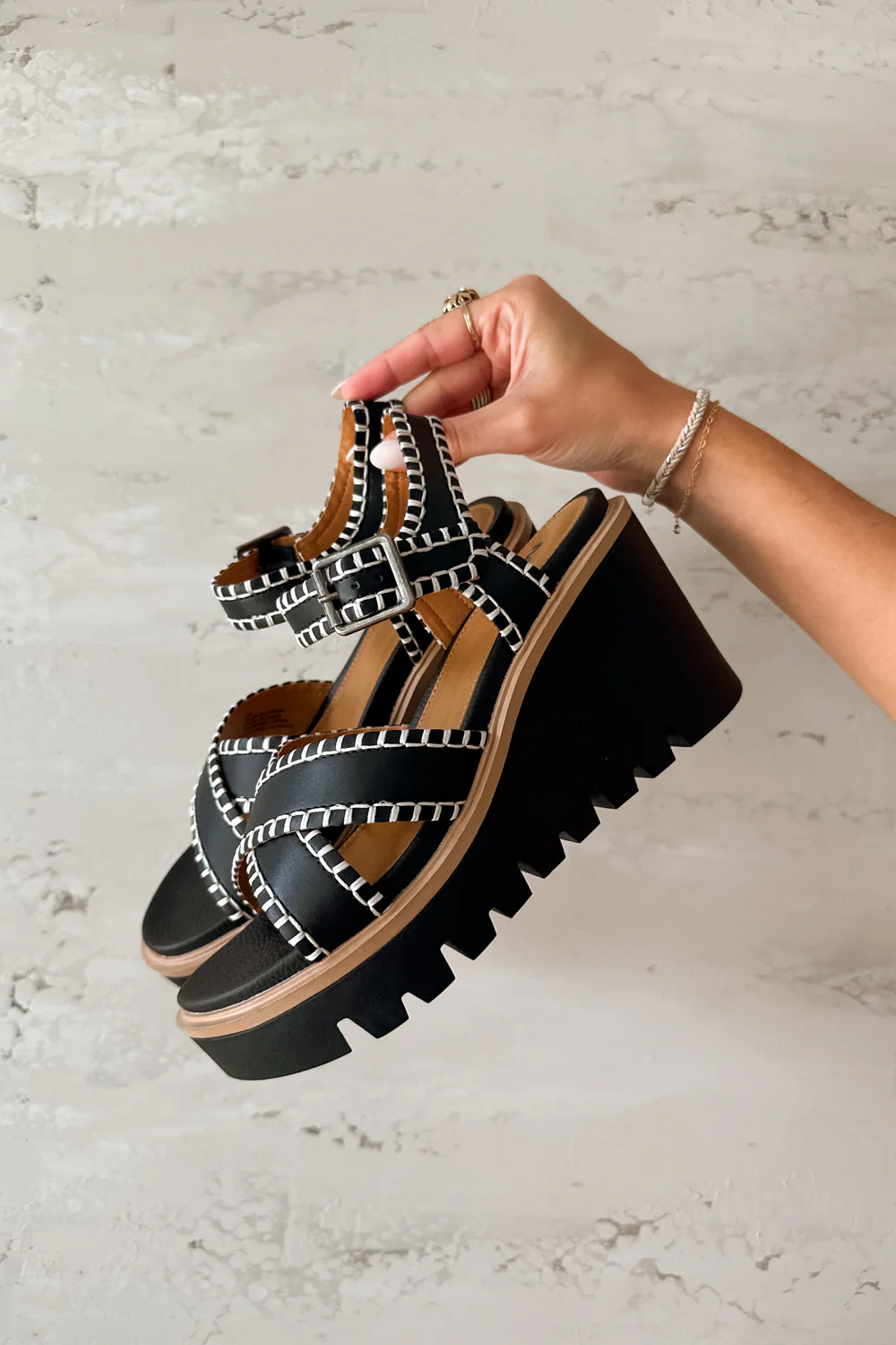 Cienna Wedge Sandal in Black & Natural