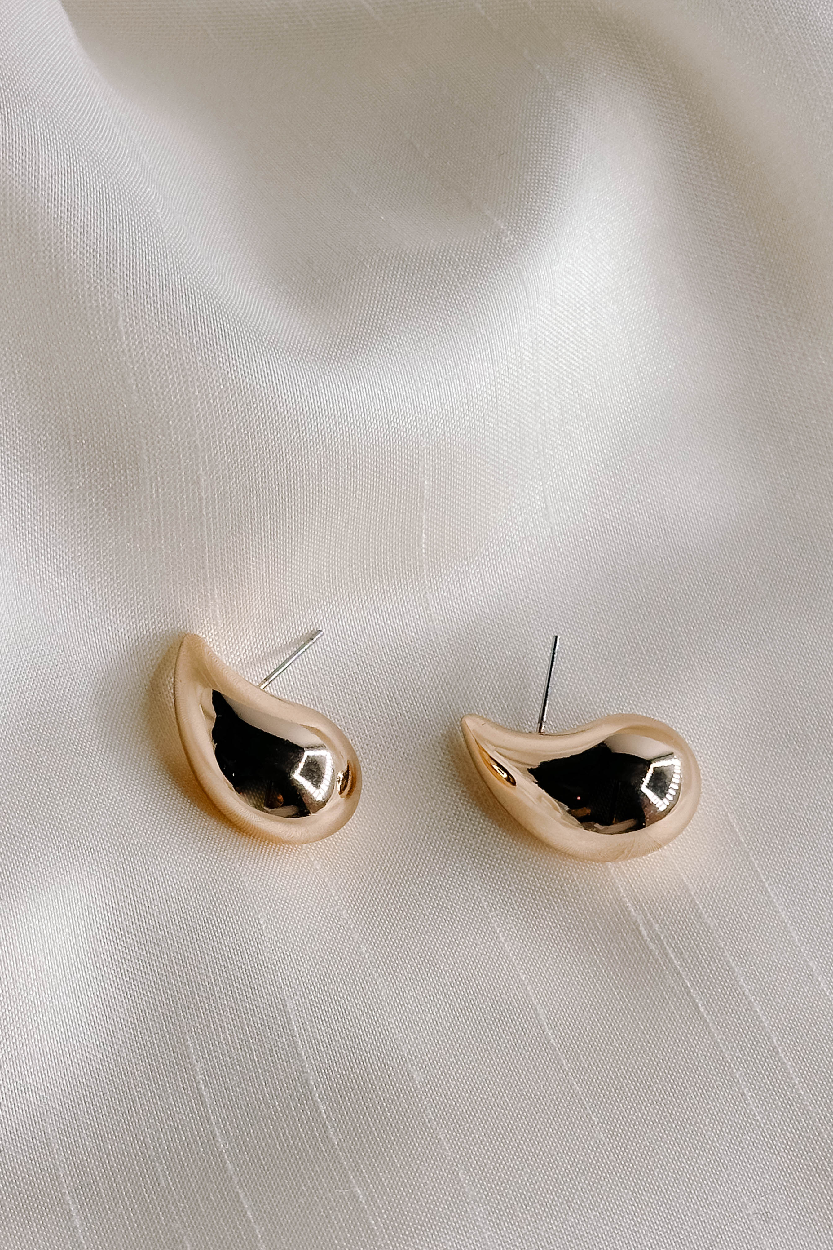 Claire Gold Teardrop Stud Earrings - Image 3