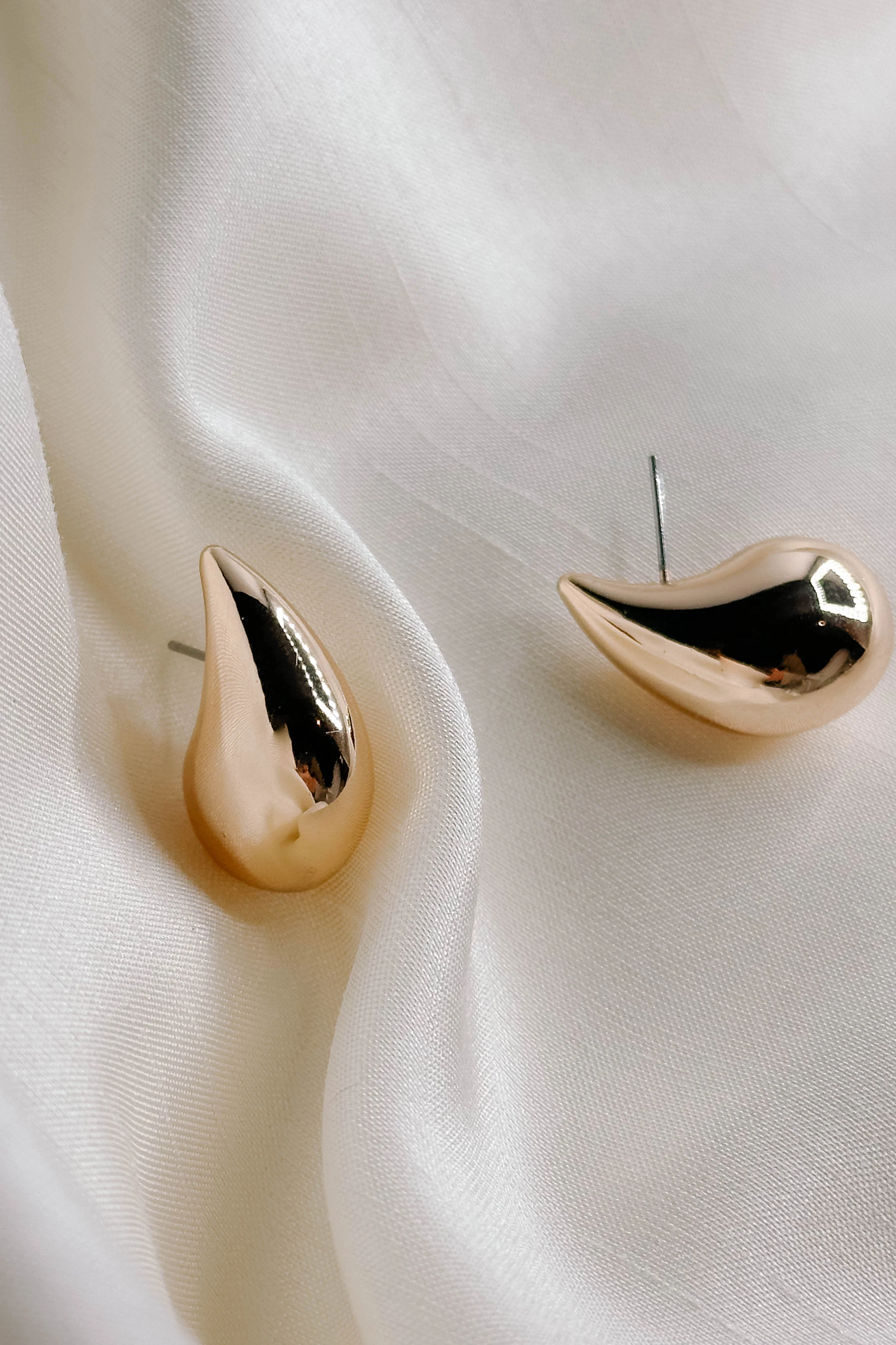 Claire Gold Teardrop Stud Earrings - Image 5