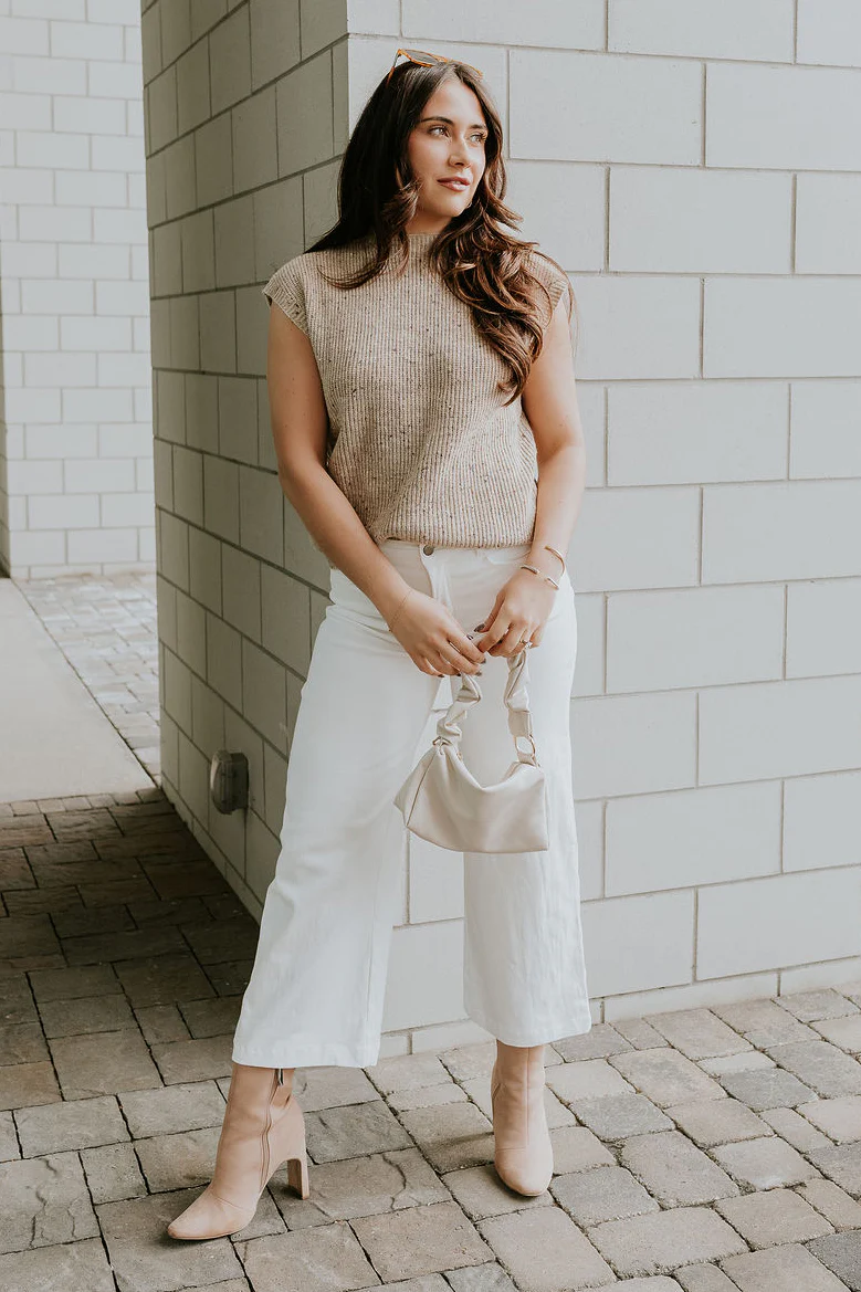 Clara Beige Multi Sleeveless Sweater - Image 2