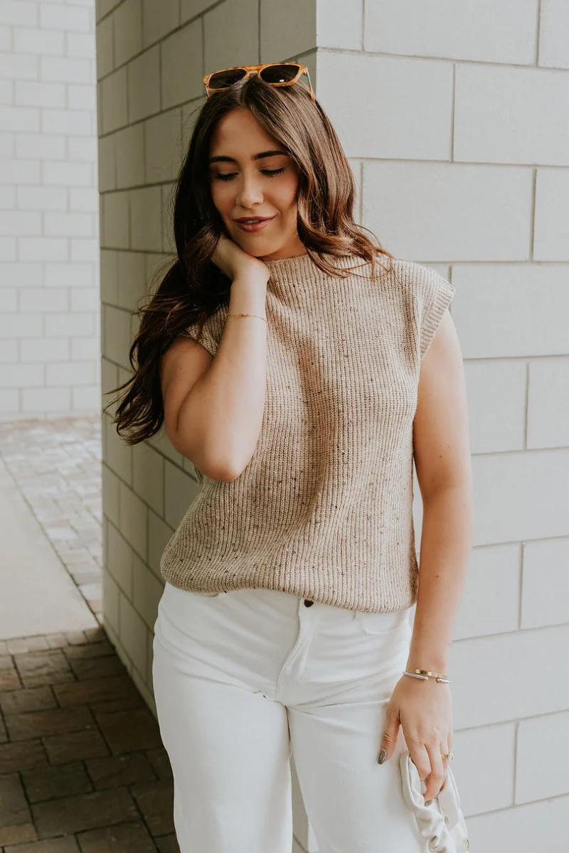 Clara Beige Multi Sleeveless Sweater - Image 3