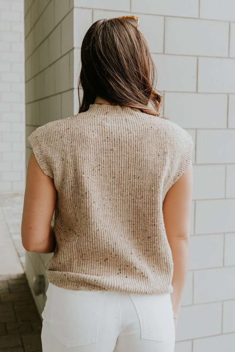 Clara Beige Multi Sleeveless Sweater - Image 8