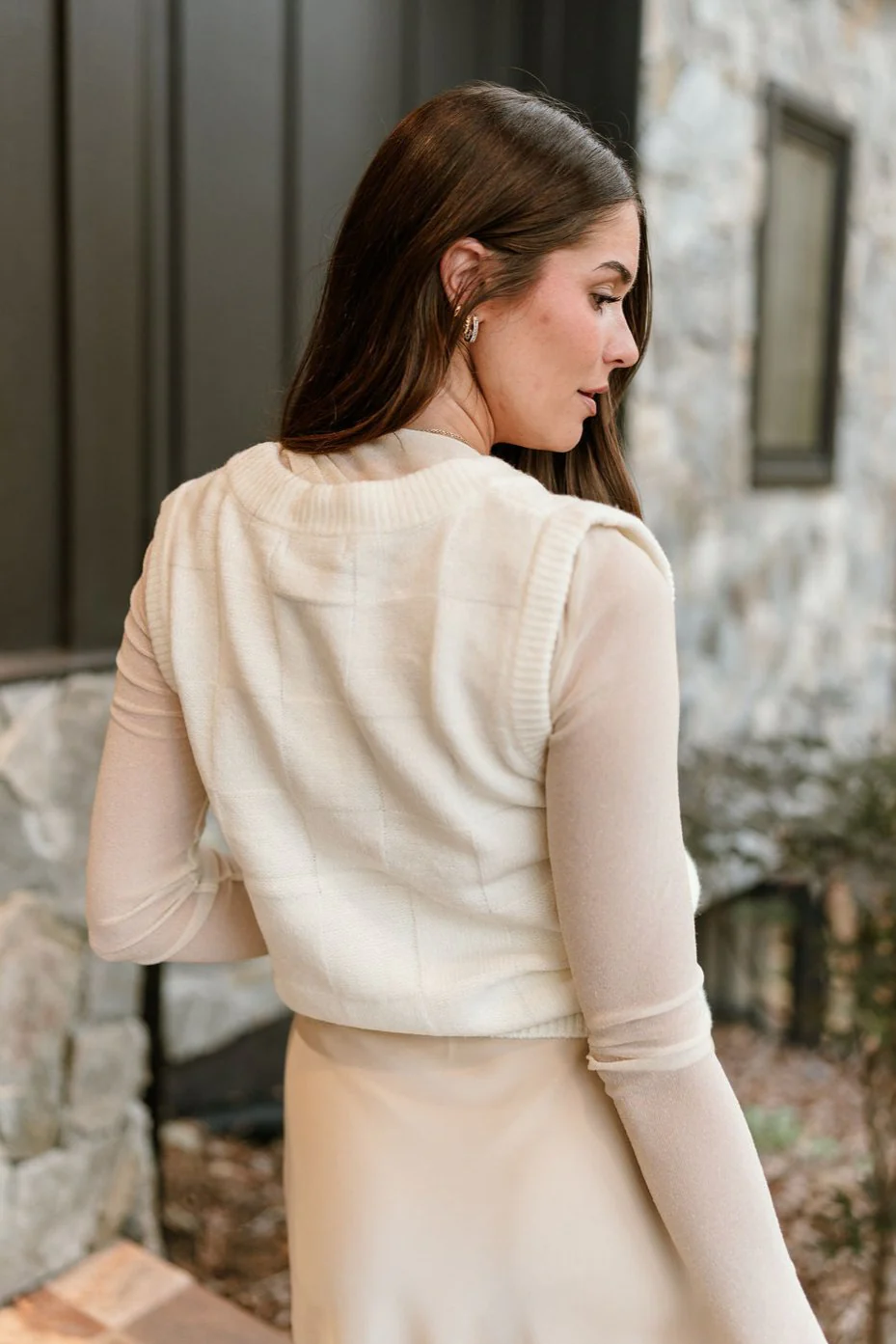 Clara Cream Checkered Sweater Vest - Image 11