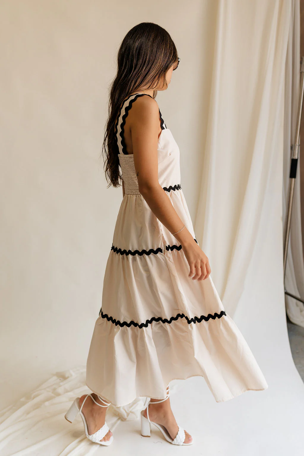 Clara Ecru & Black Wavy Trim Midi Dress - Image 4
